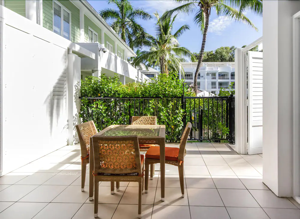 The Beach Club Luxury Private Apartments