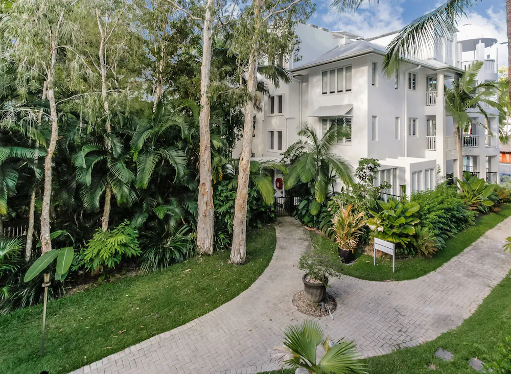 The Beach Club Luxury Private Apartments