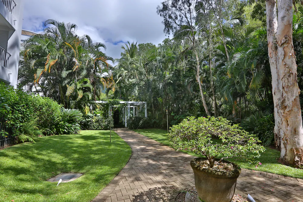 The Beach Club Luxury Private Apartments