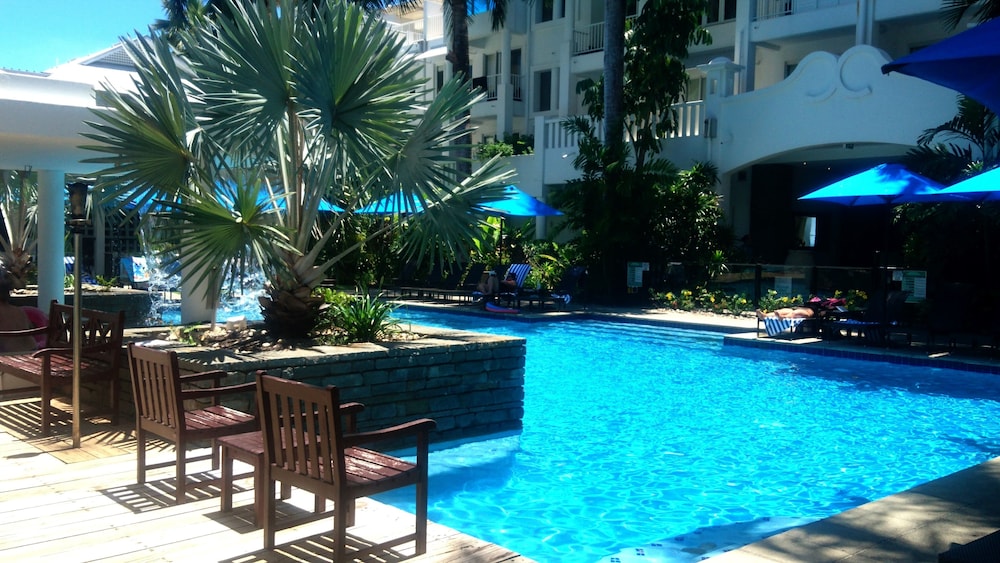 The Beach Club Luxury Private Apartments