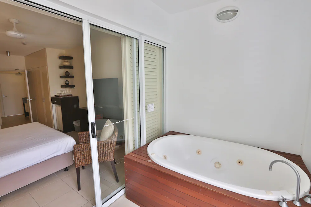 The Beach Club Luxury Private Apartments