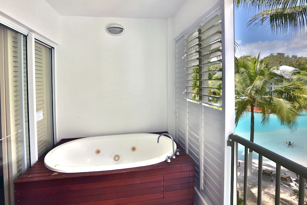 The Beach Club Luxury Private Apartments