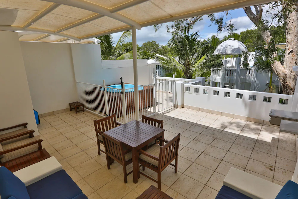 The Beach Club Luxury Private Apartments