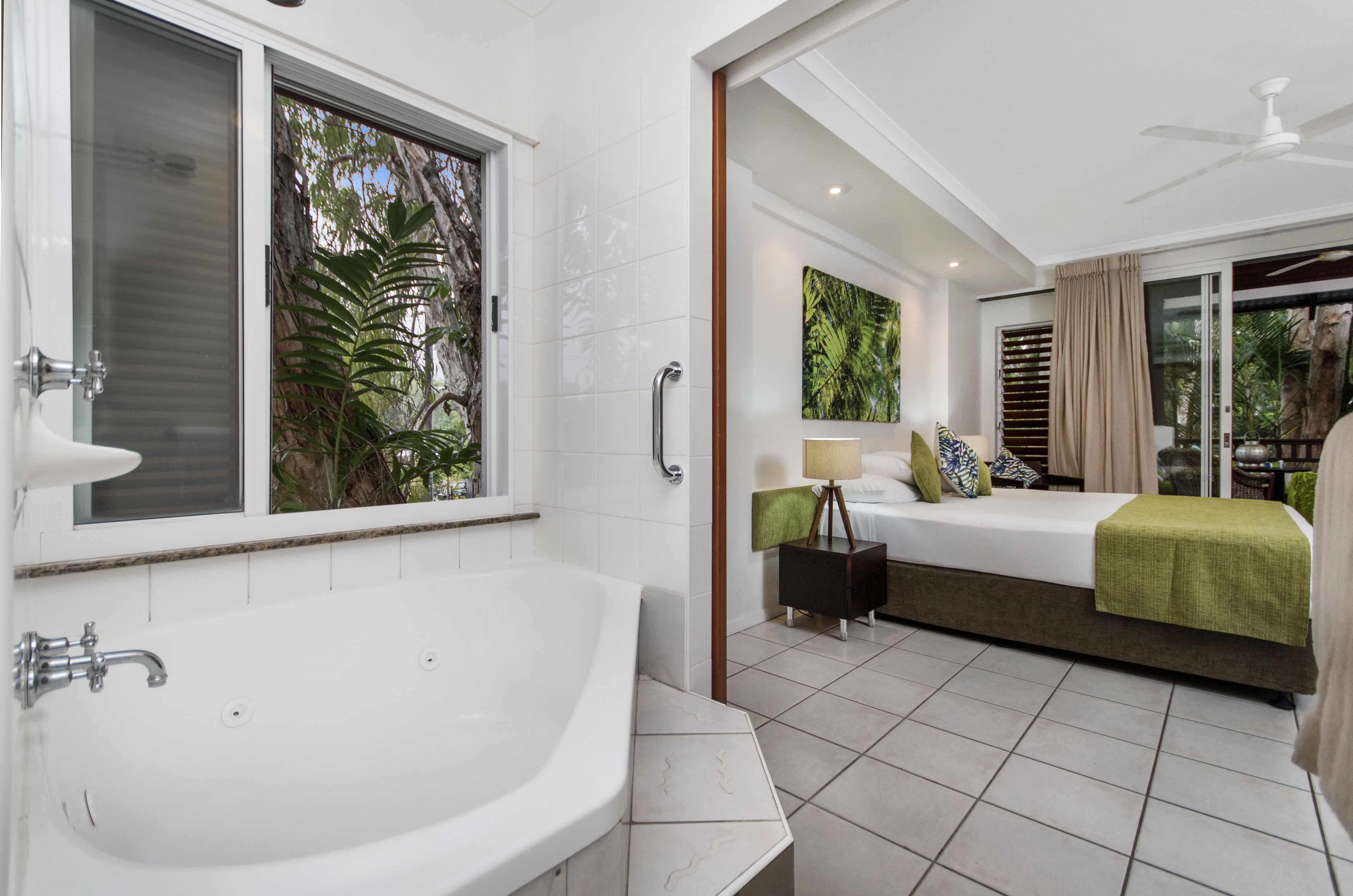 The Reef Retreat Palm Cove