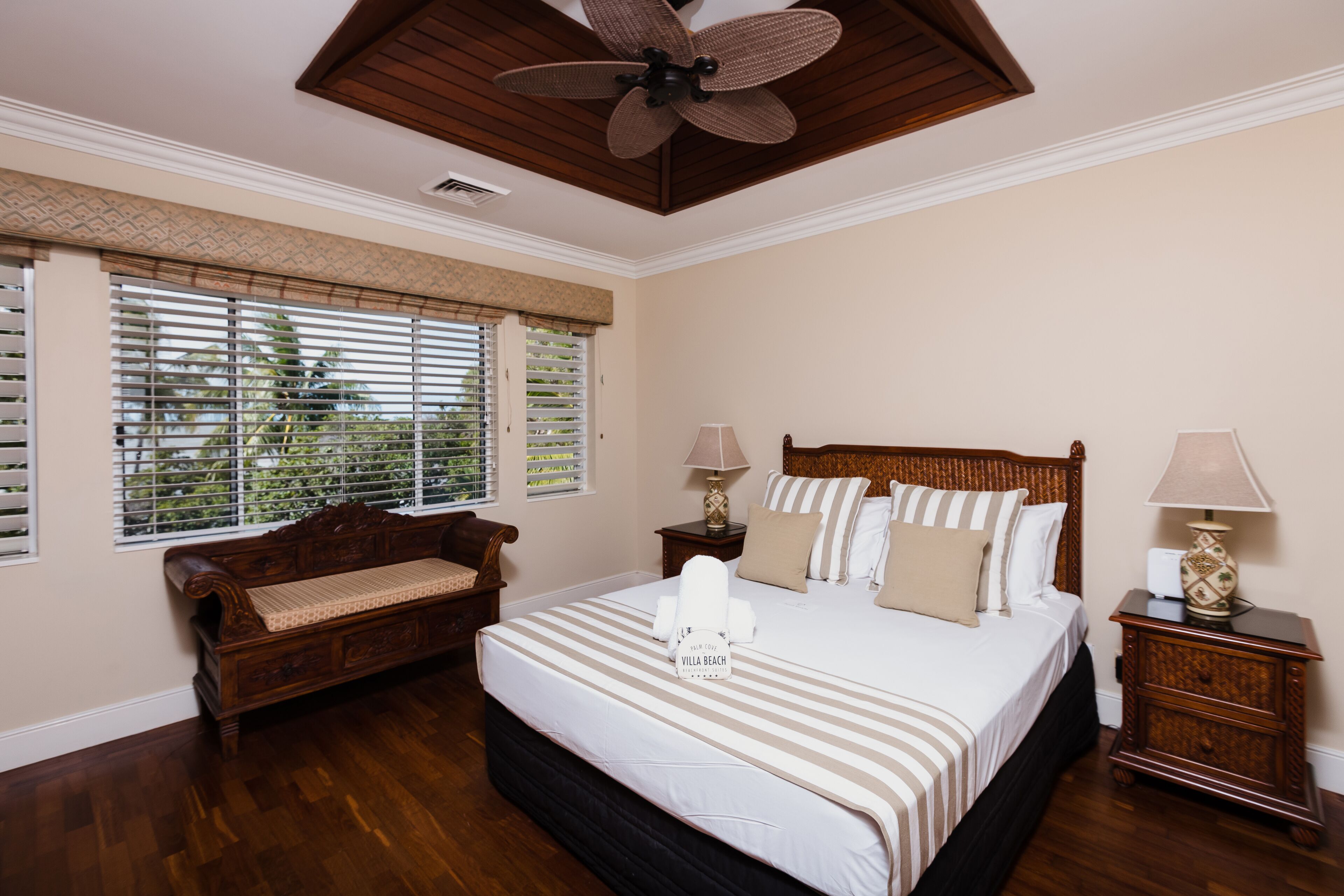 Villa Beach Palm Cove
