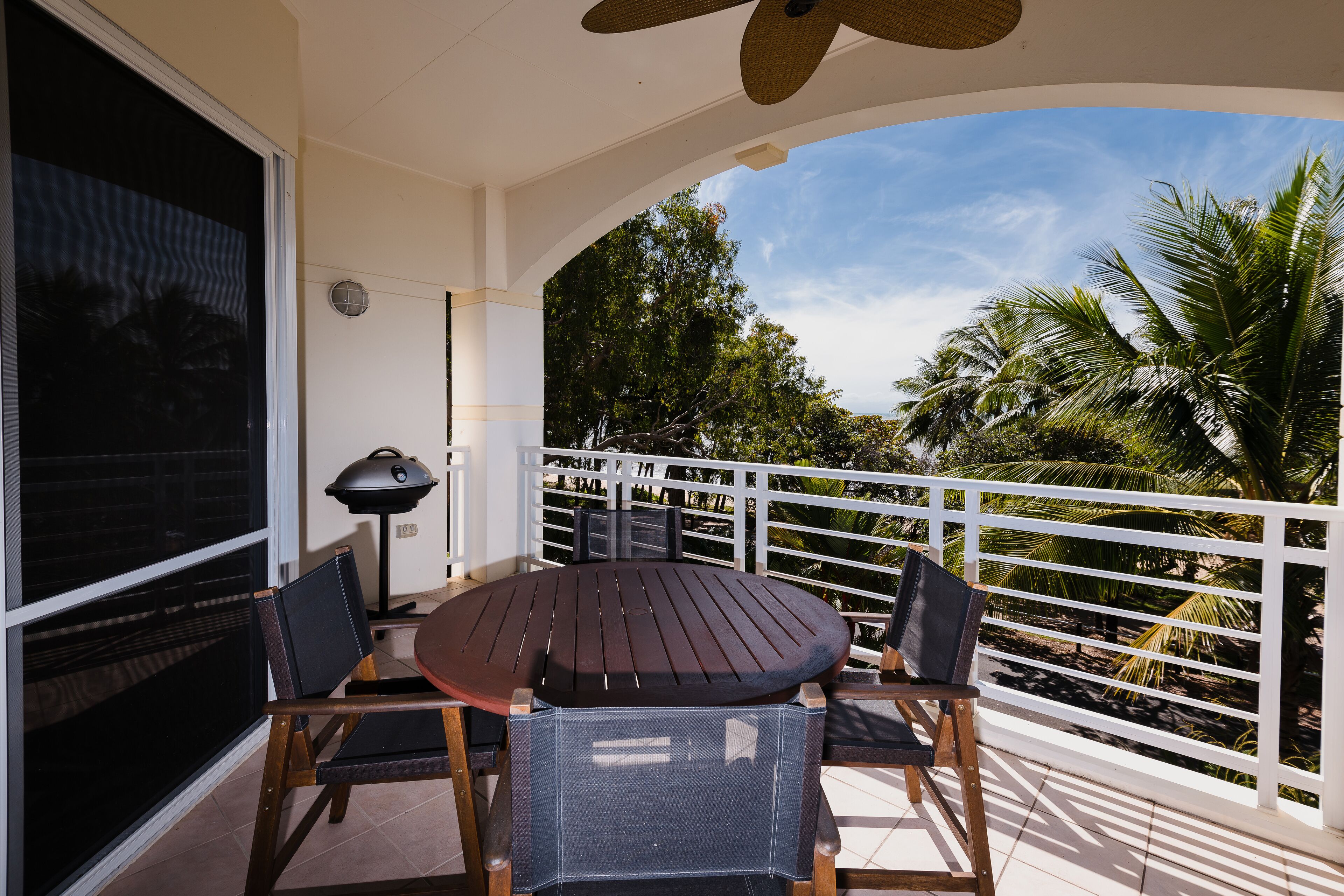 Villa Beach Palm Cove