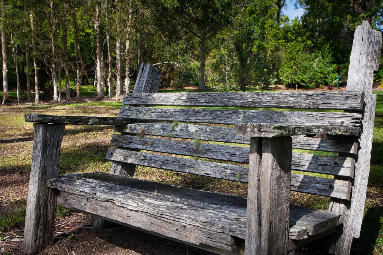 Lake Weyba Cottages Noosa
