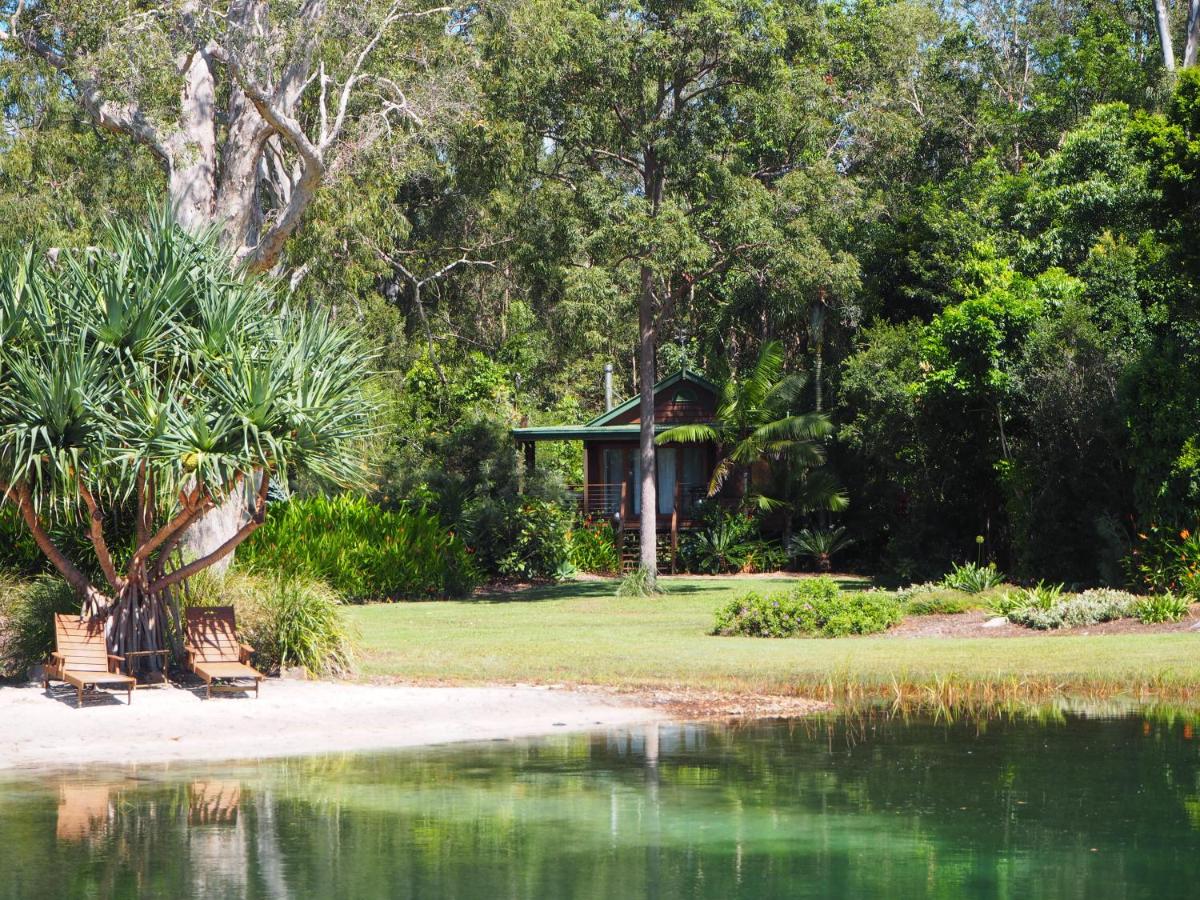 Lake Weyba Cottages Noosa