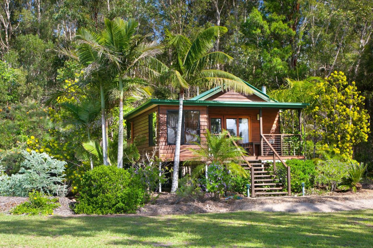 Lake Weyba Cottages Noosa