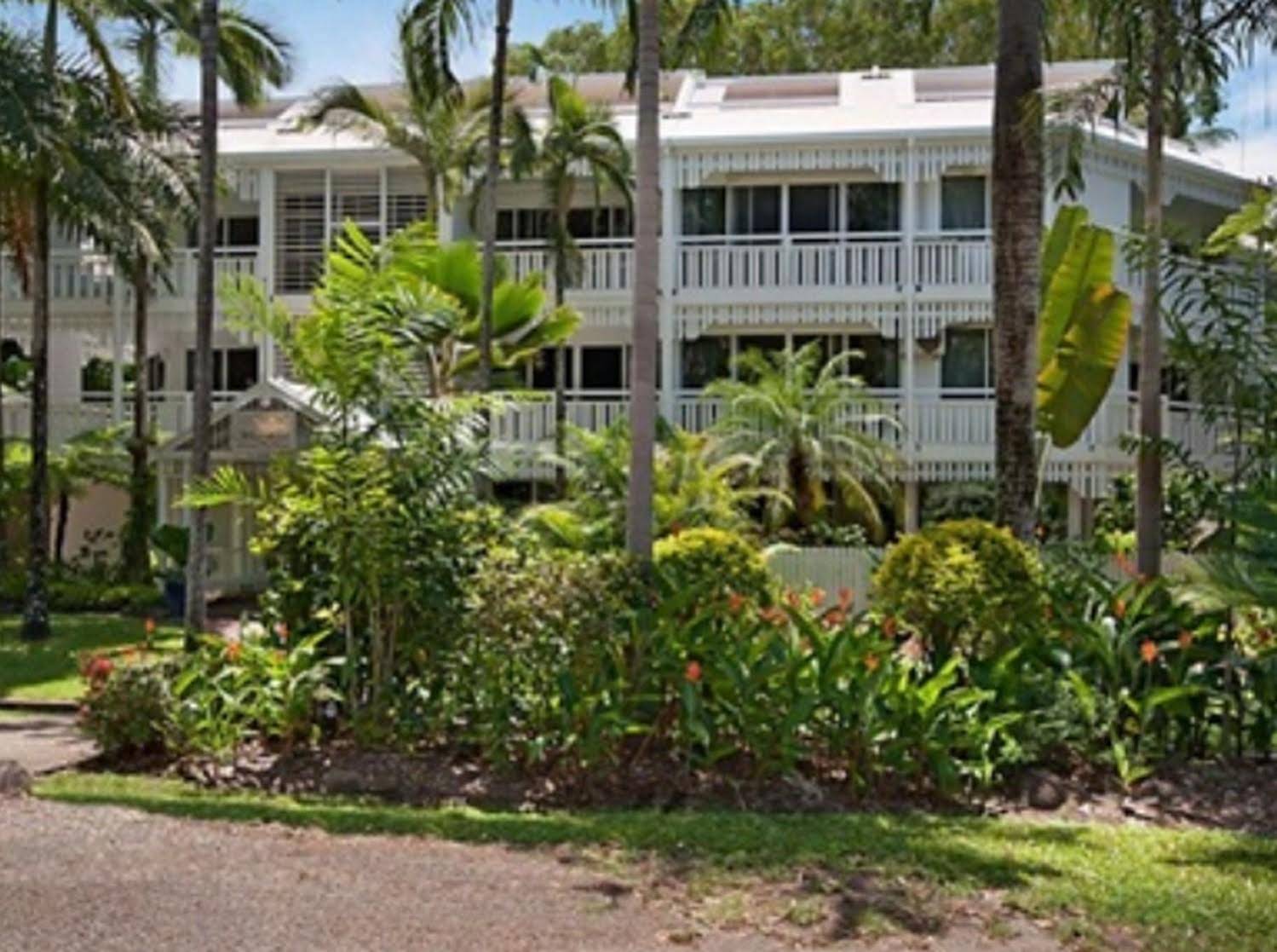 Apartments at The White House Port Douglas