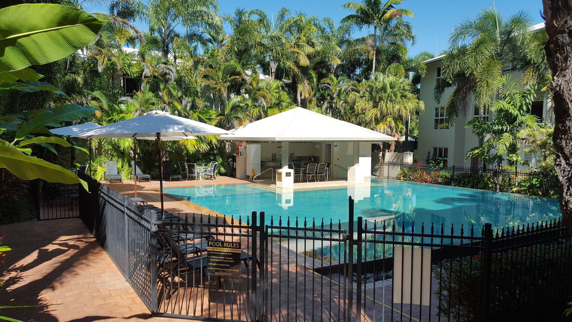 Cayman Villas Port Douglas