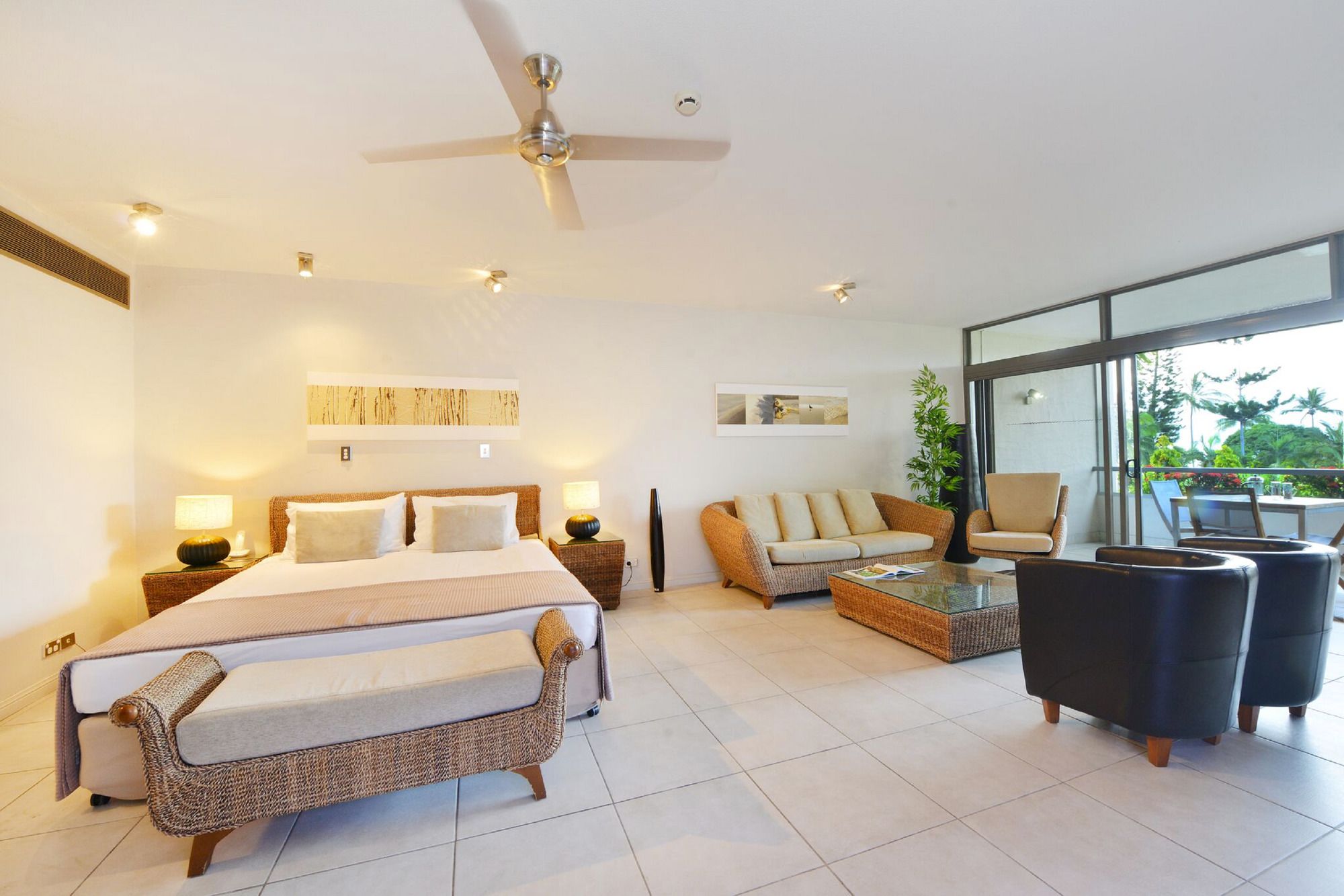 Club Tropical Resort
