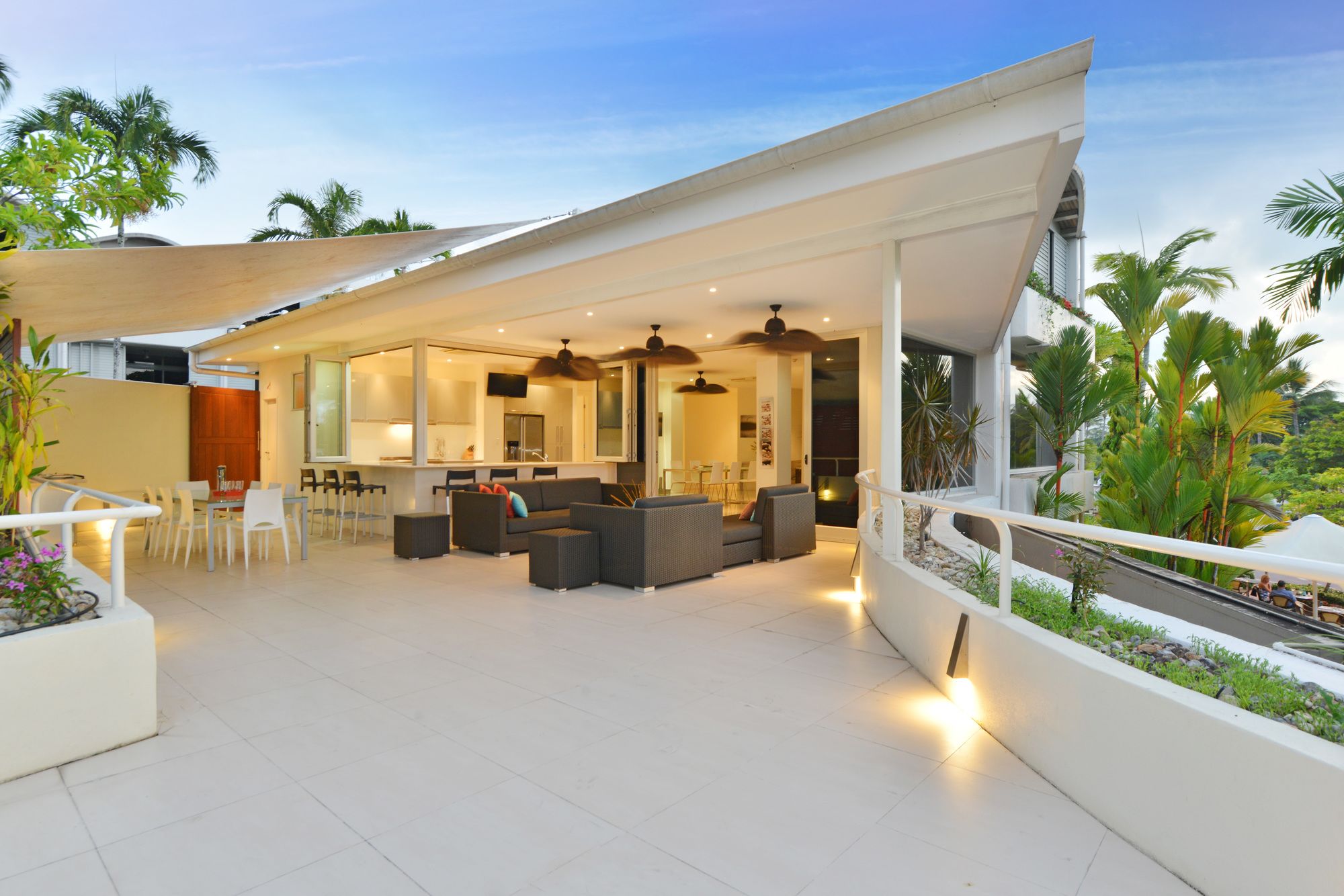 Club Tropical Resort