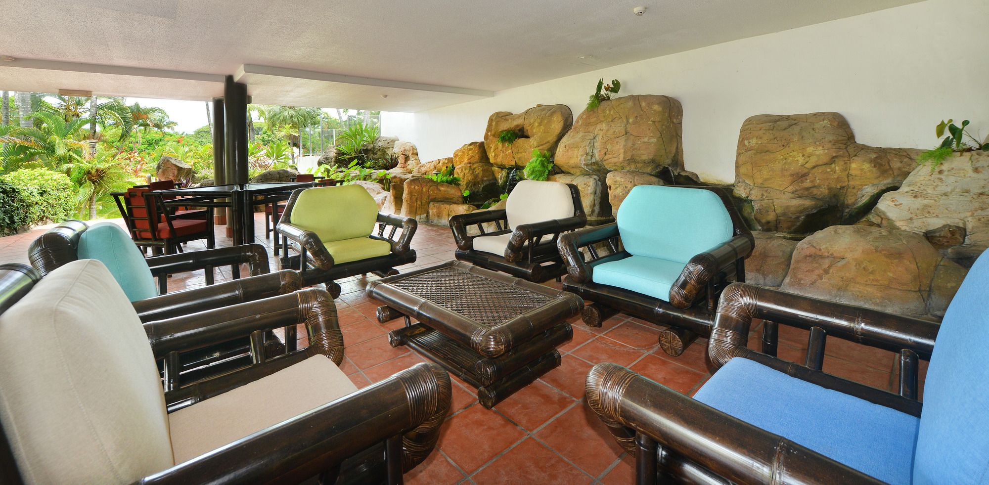 Club Tropical Resort