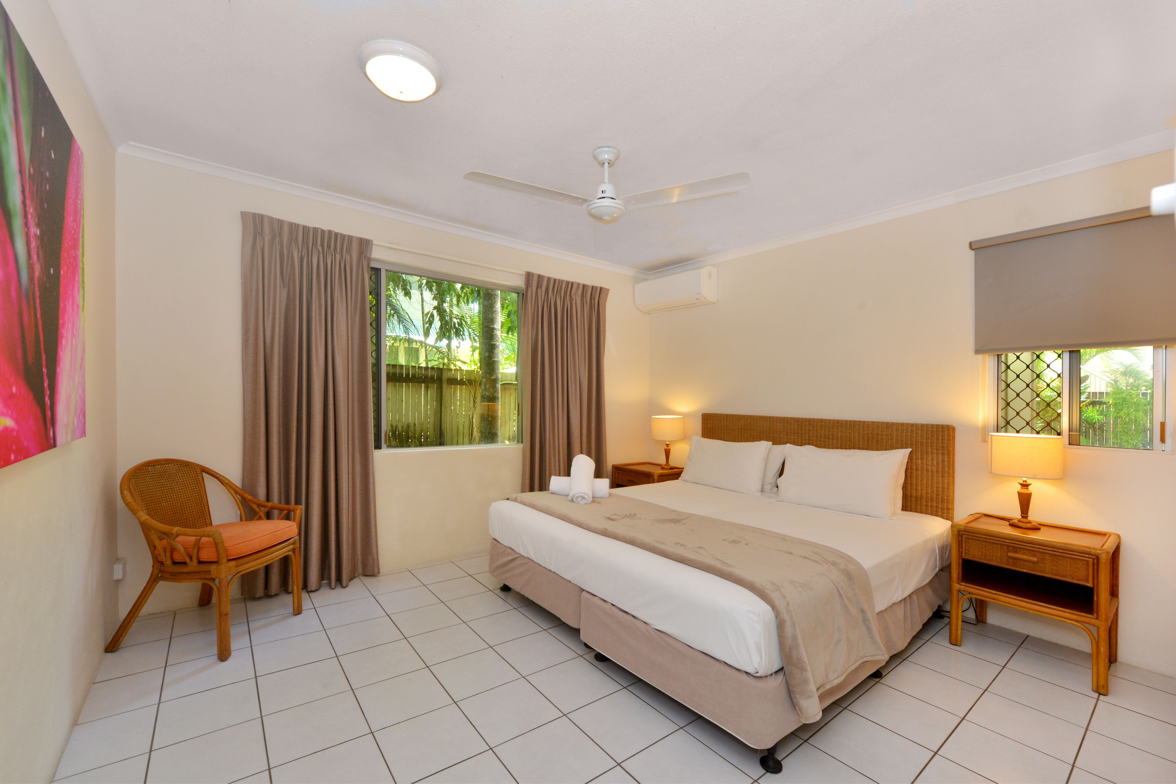 Driftwood Mantaray Holiday Apartments