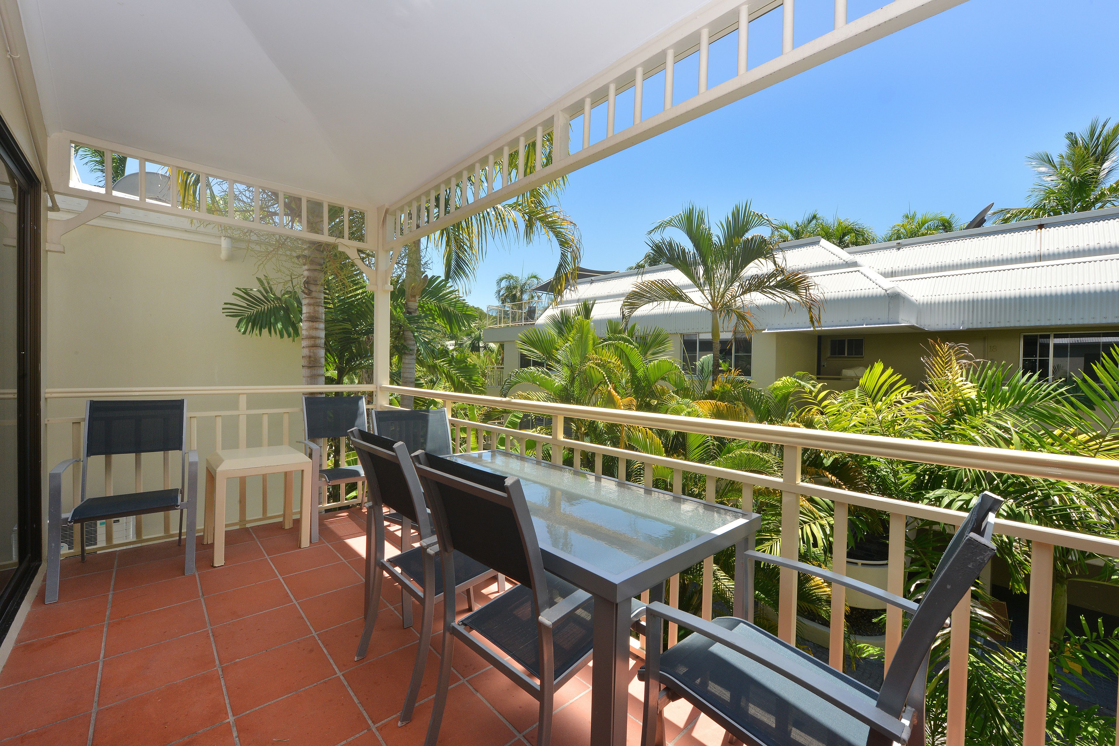 Driftwood Mantaray Holiday Apartments