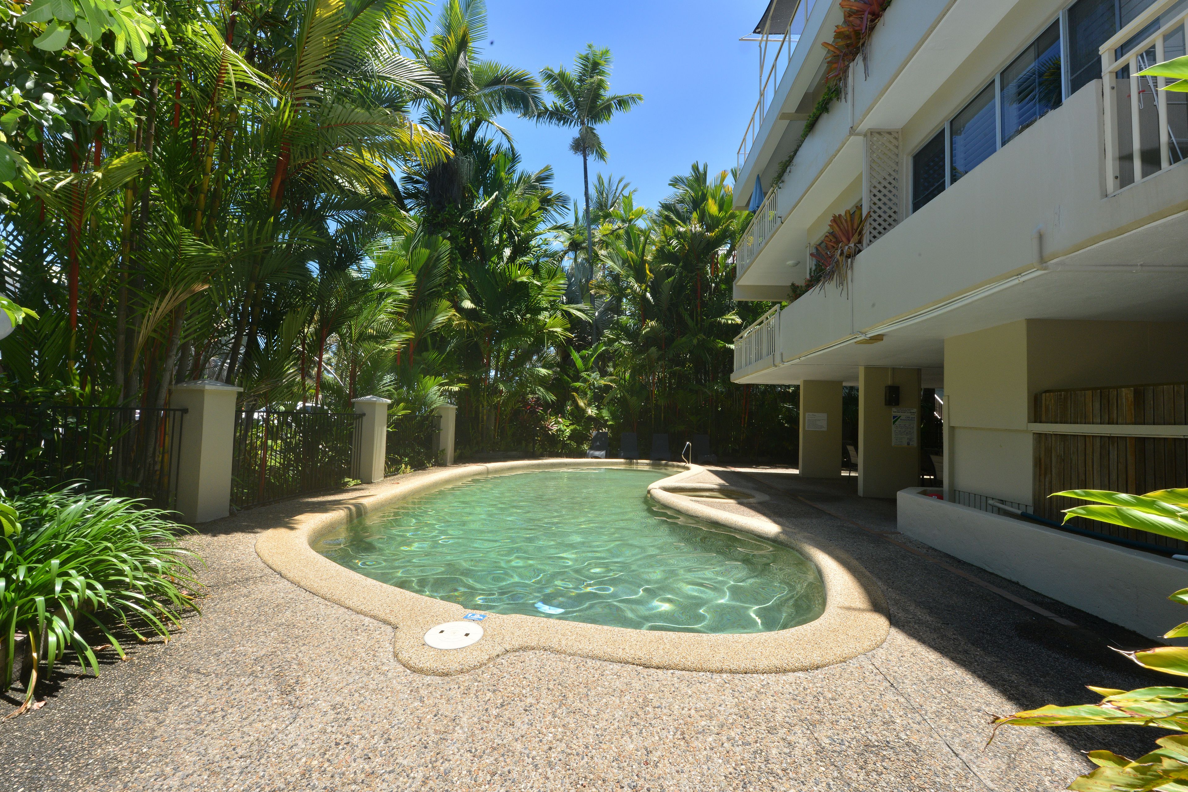 Driftwood Mantaray Holiday Apartments