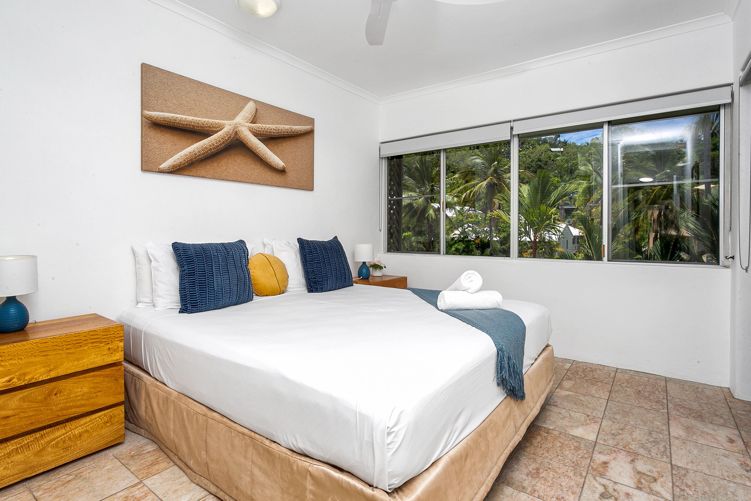 Driftwood Mantaray Holiday Apartments