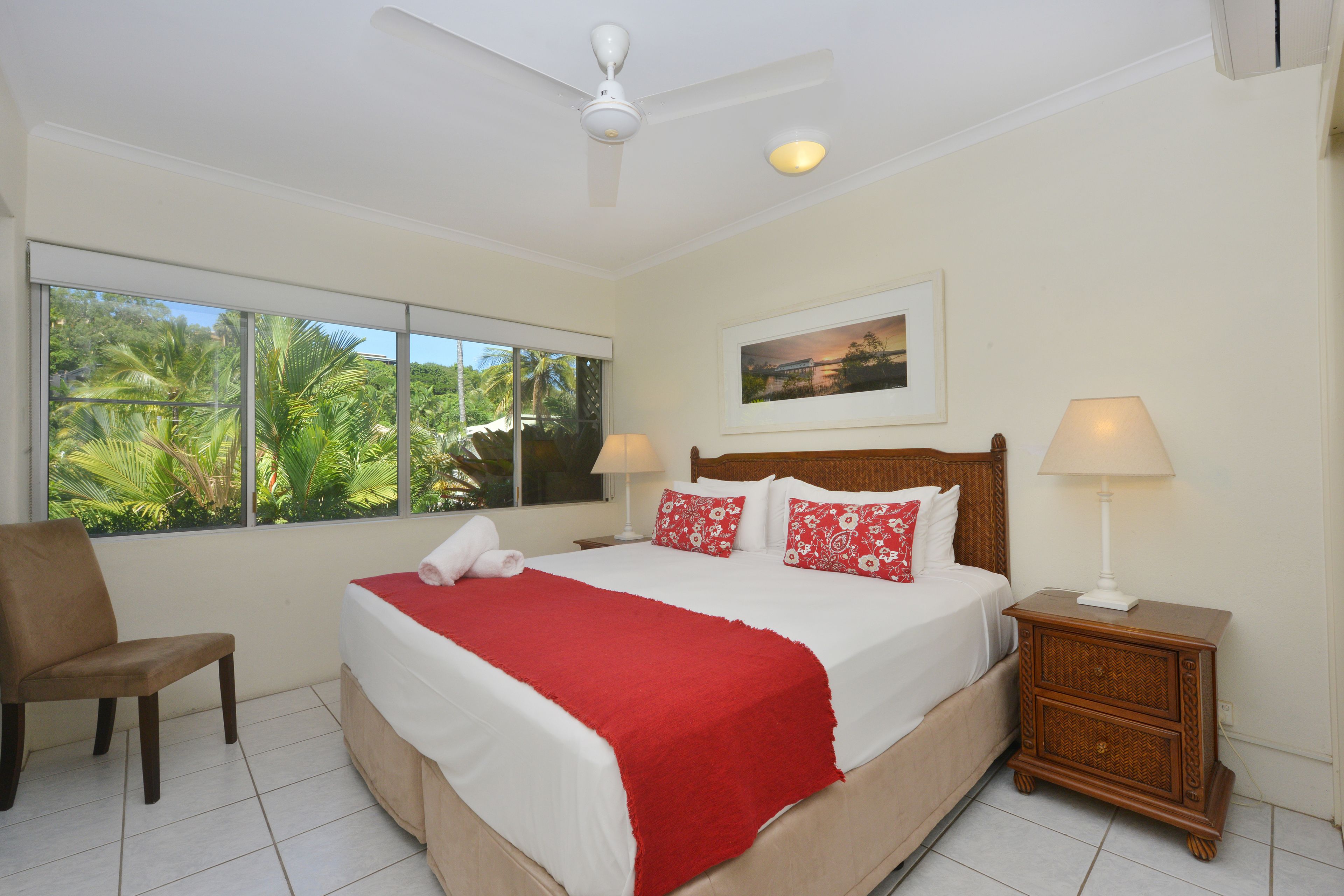 Driftwood Mantaray Holiday Apartments