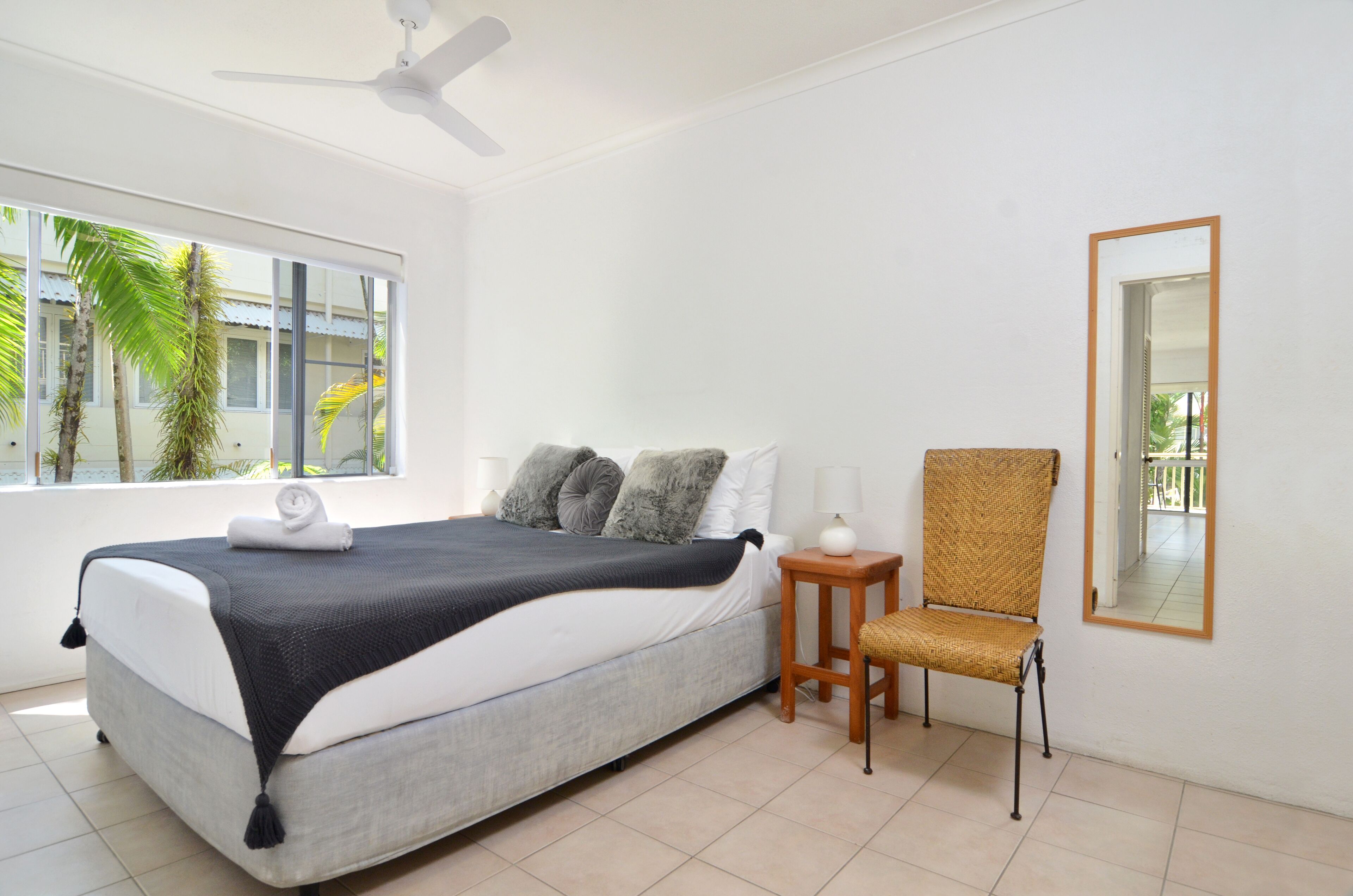 Driftwood Mantaray Holiday Apartments