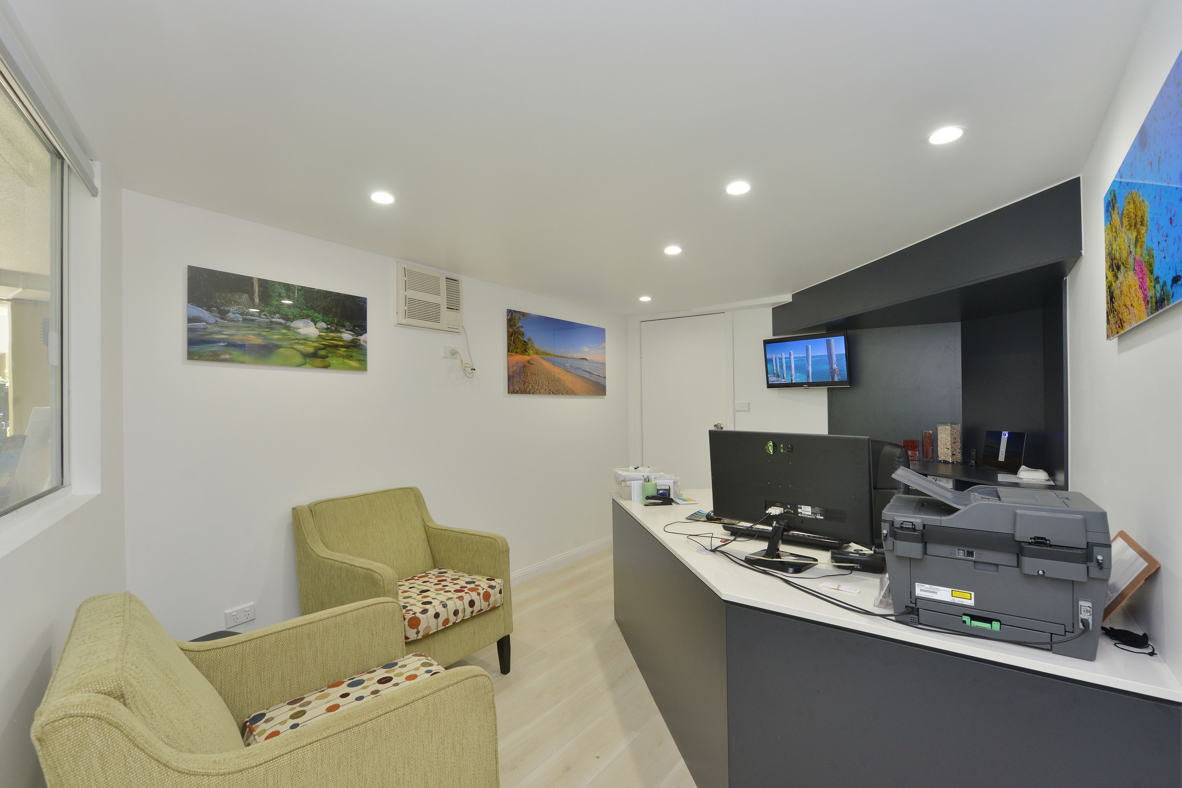 Driftwood Mantaray Holiday Apartments