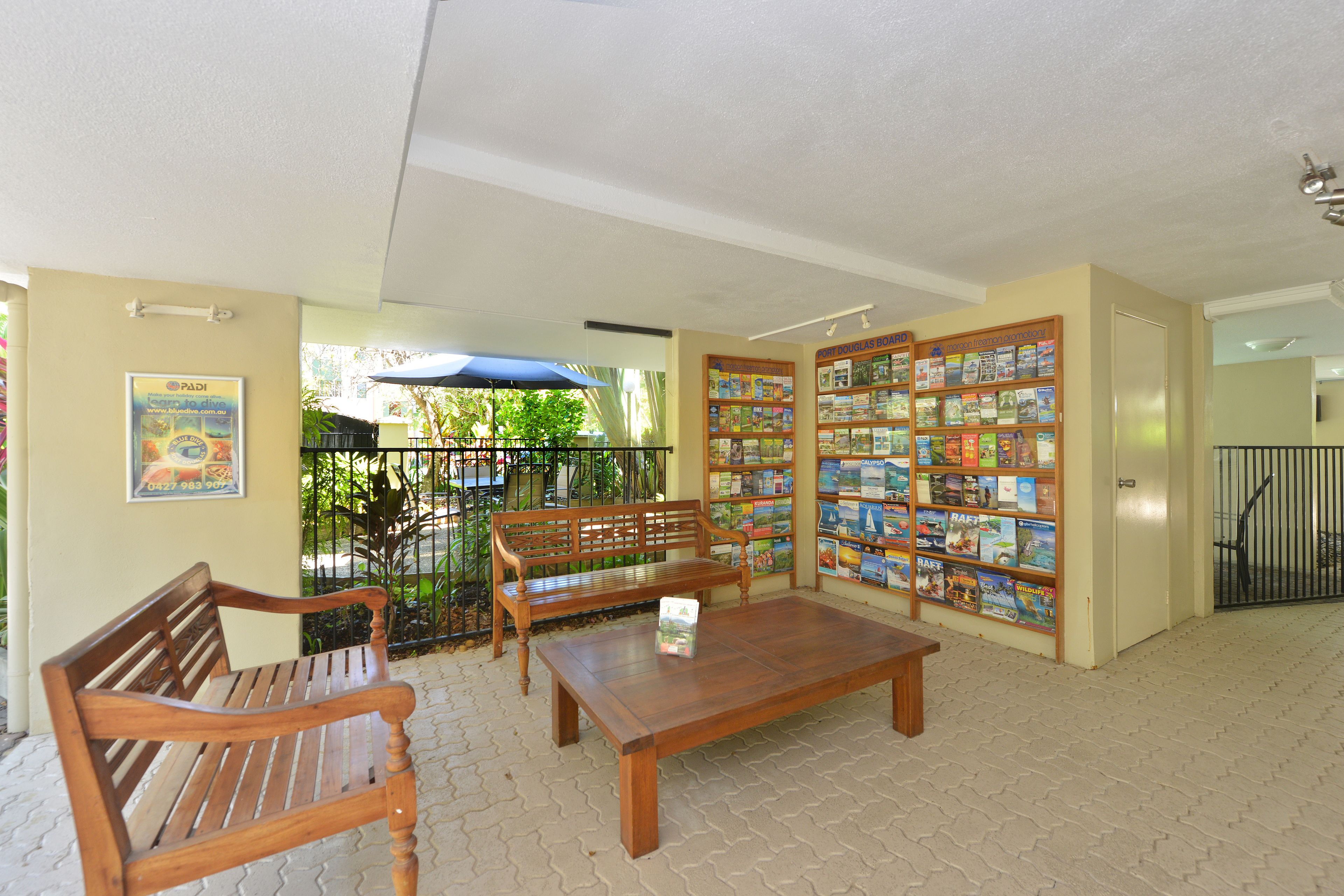 Driftwood Mantaray Holiday Apartments