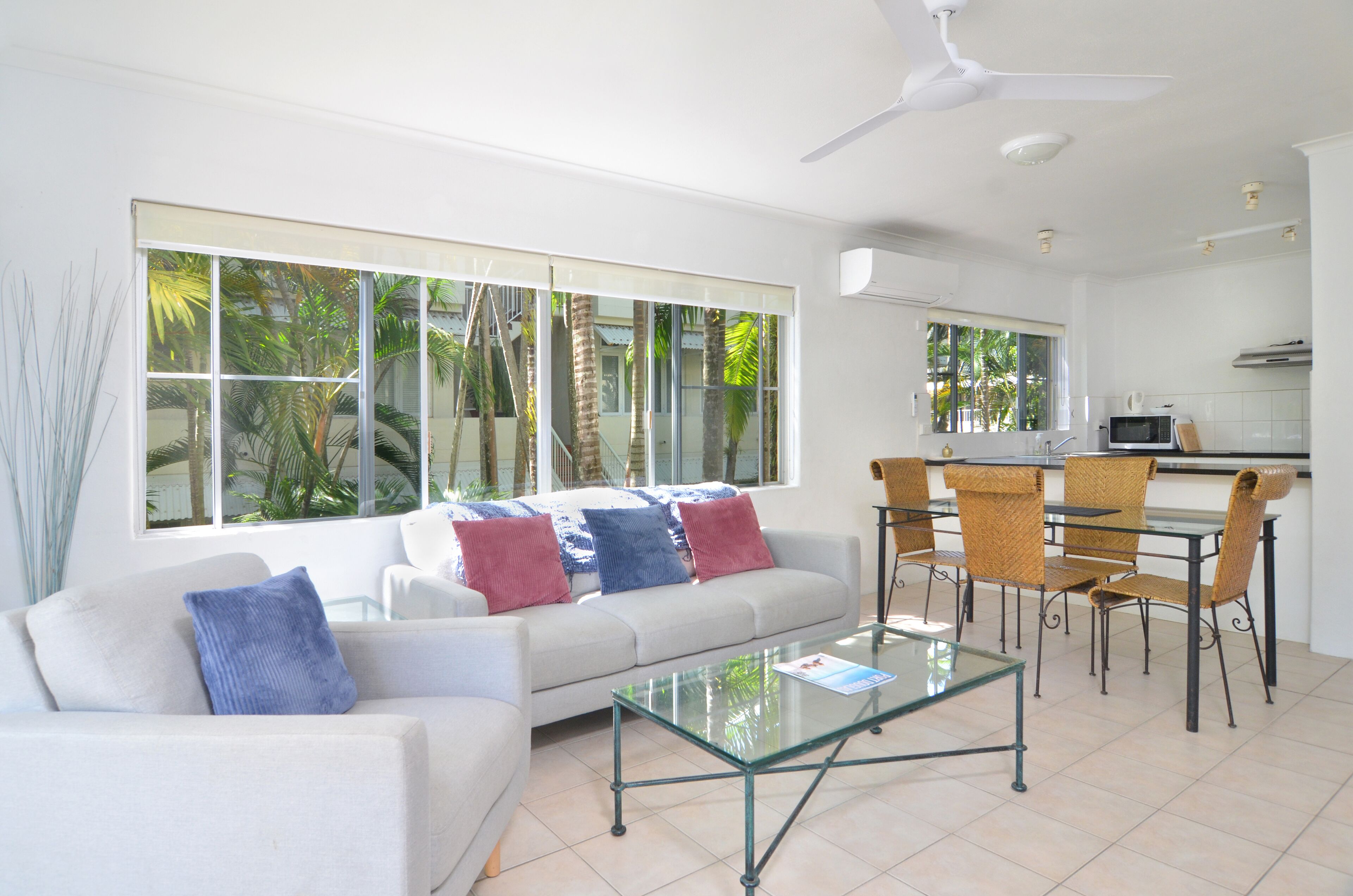 Driftwood Mantaray Holiday Apartments