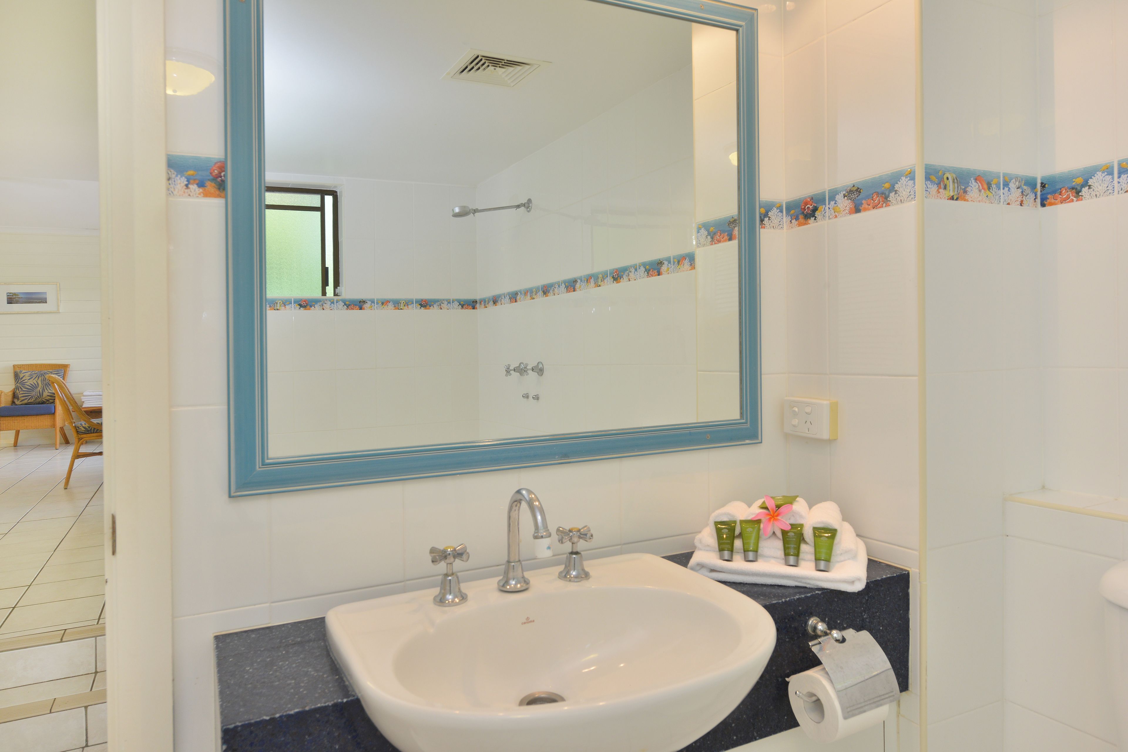 Driftwood Mantaray Holiday Apartments