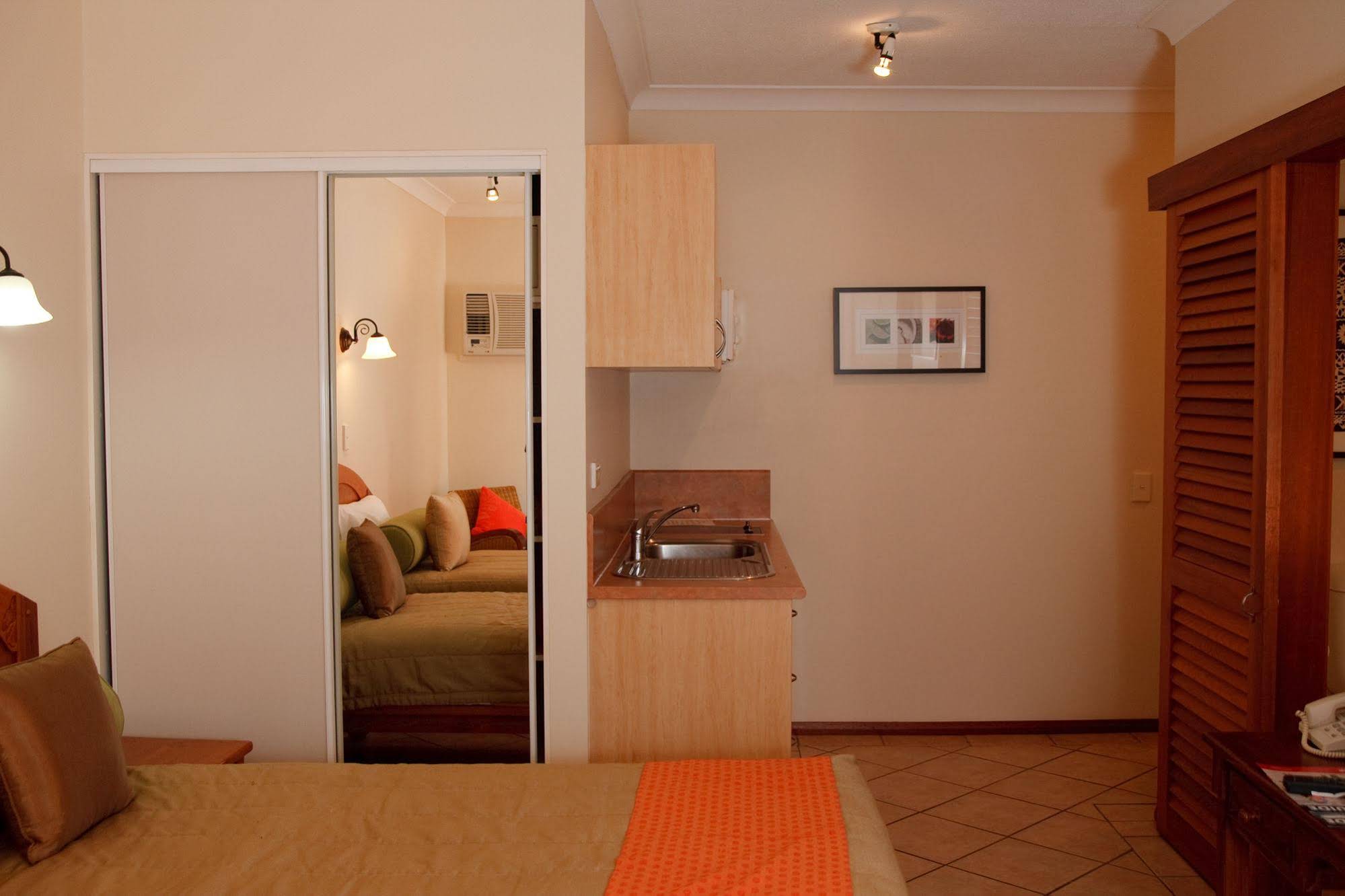 Hibiscus Resort and Spa