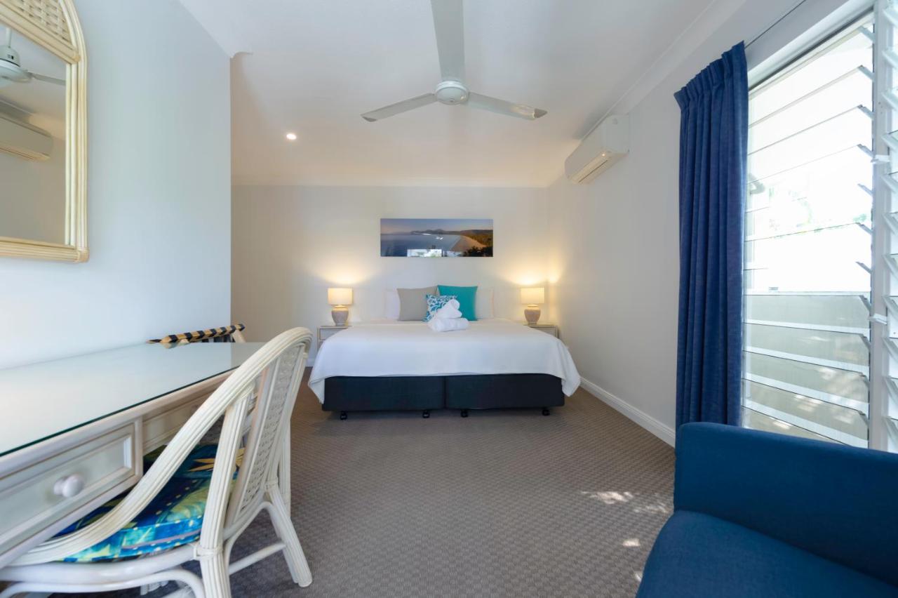 Latitude 16 Garrick House