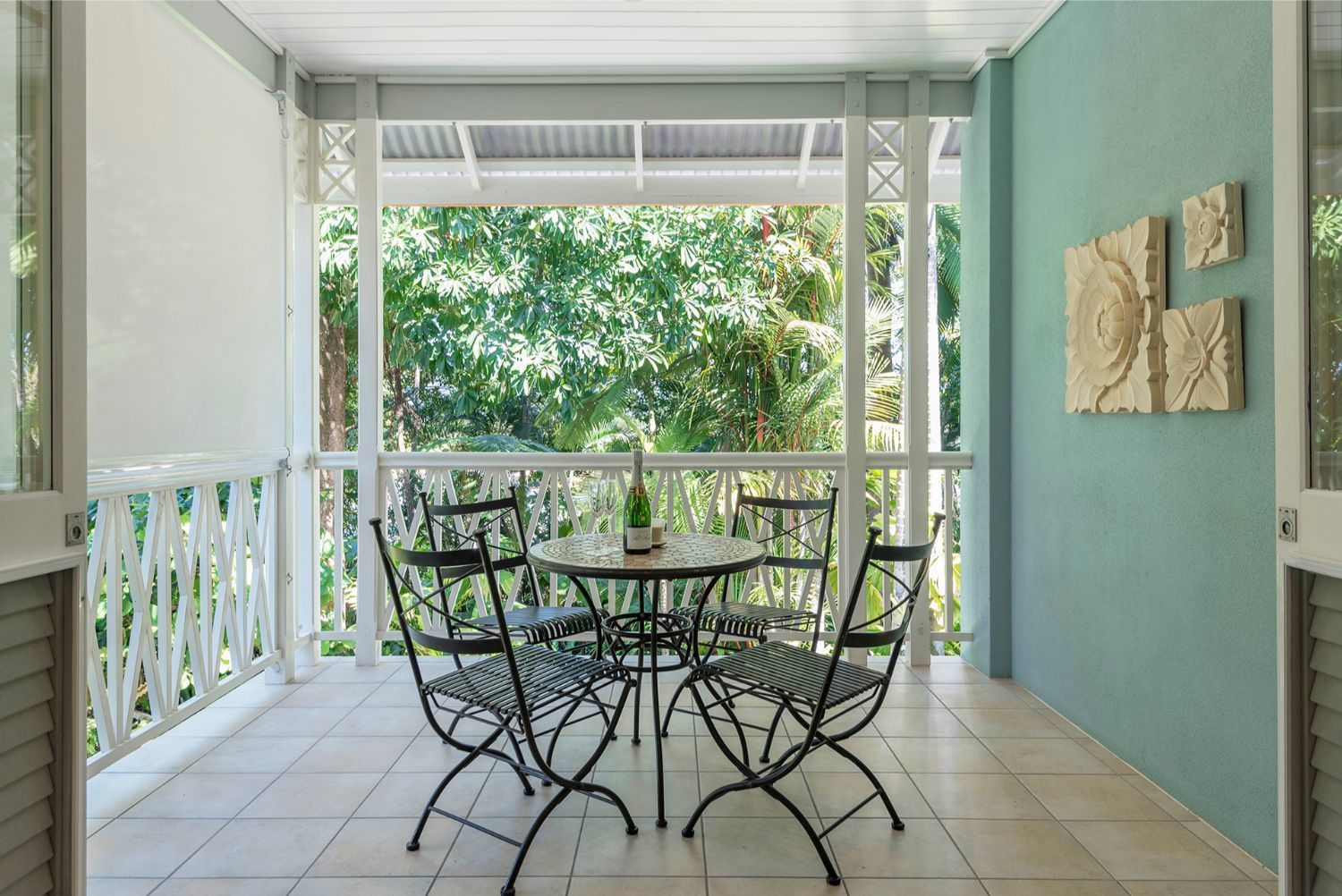 Latitude 16 On Grant Street