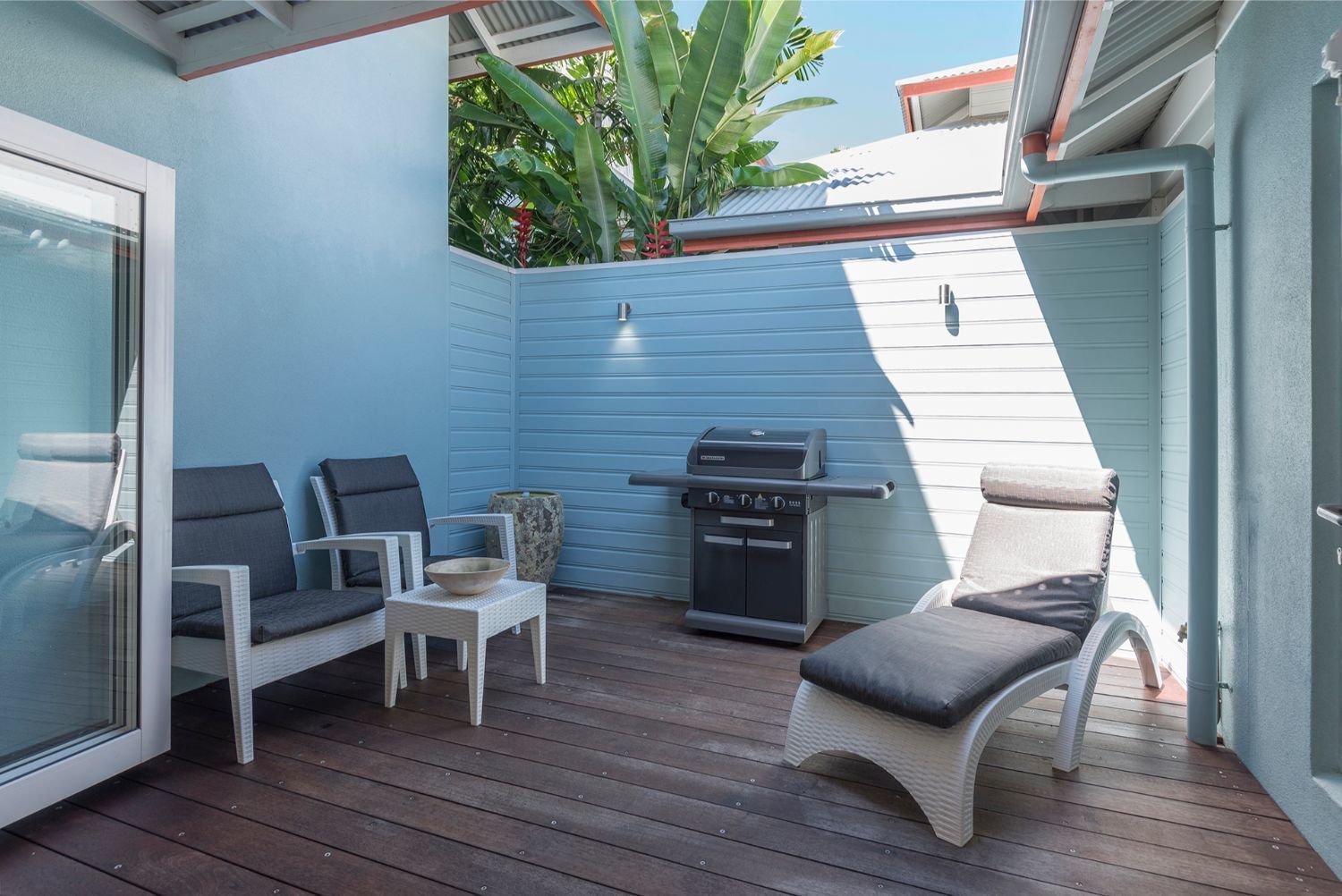 Latitude 16 On Grant Street