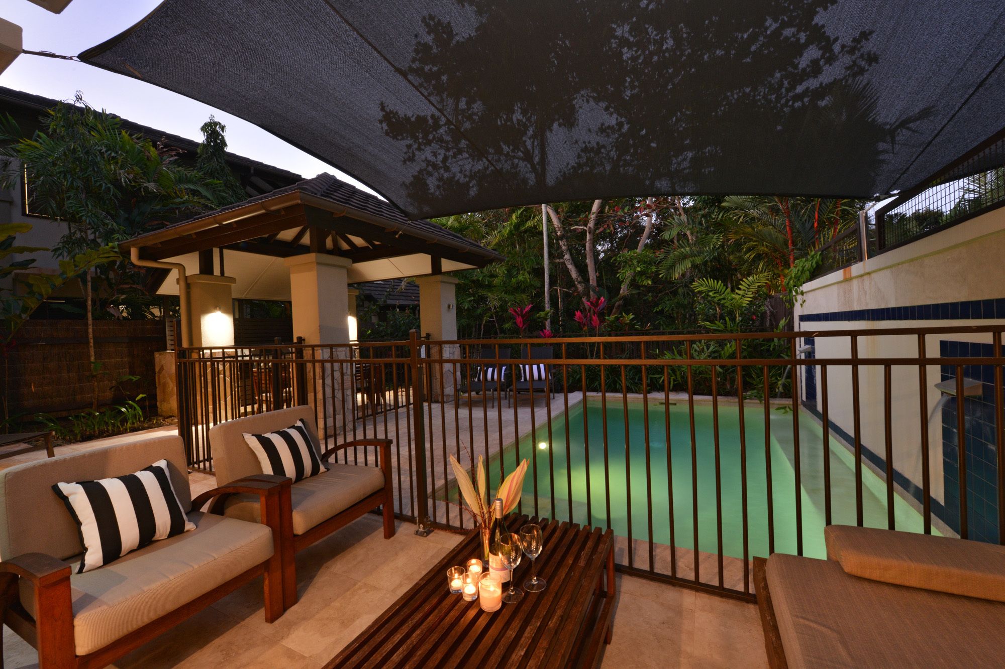 Luxury Private Apartments Sea Temple