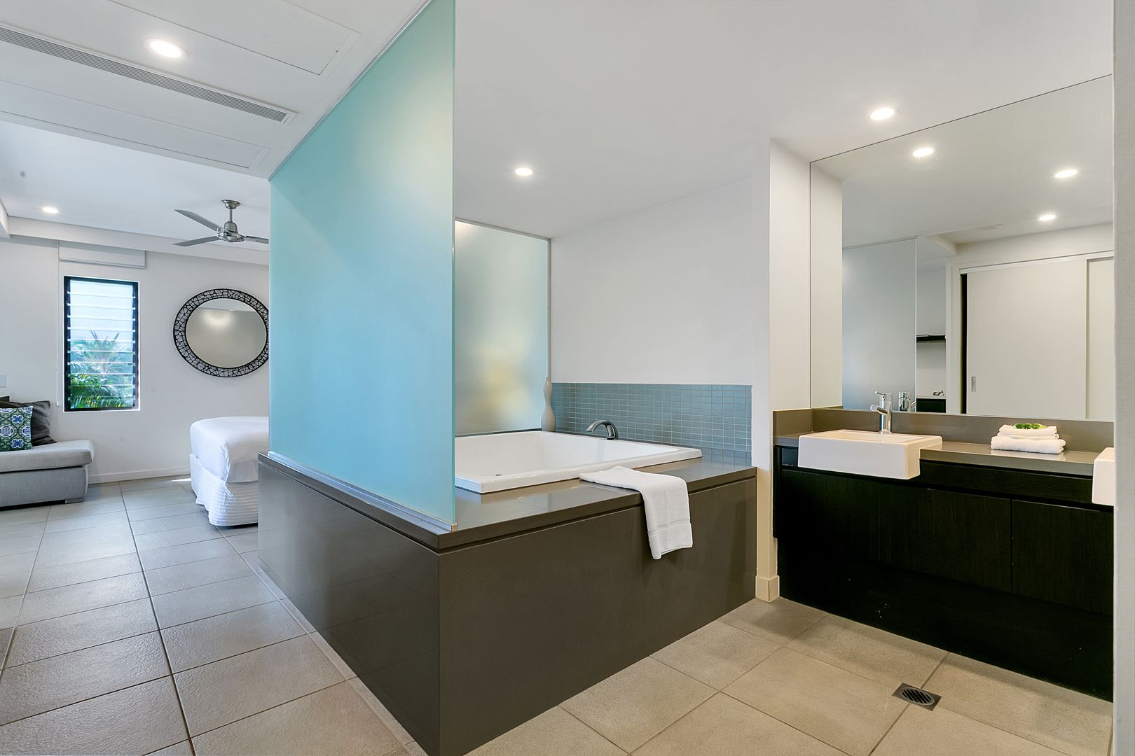 Luxury Private Apartments Sea Temple