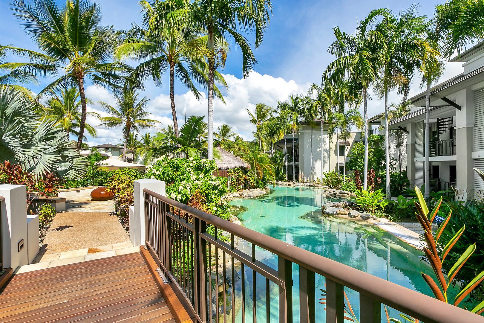 Luxury Private Apartments Sea Temple