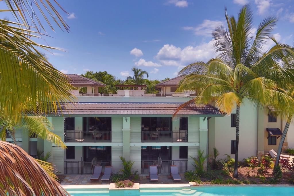 Luxury Private Apartments Sea Temple