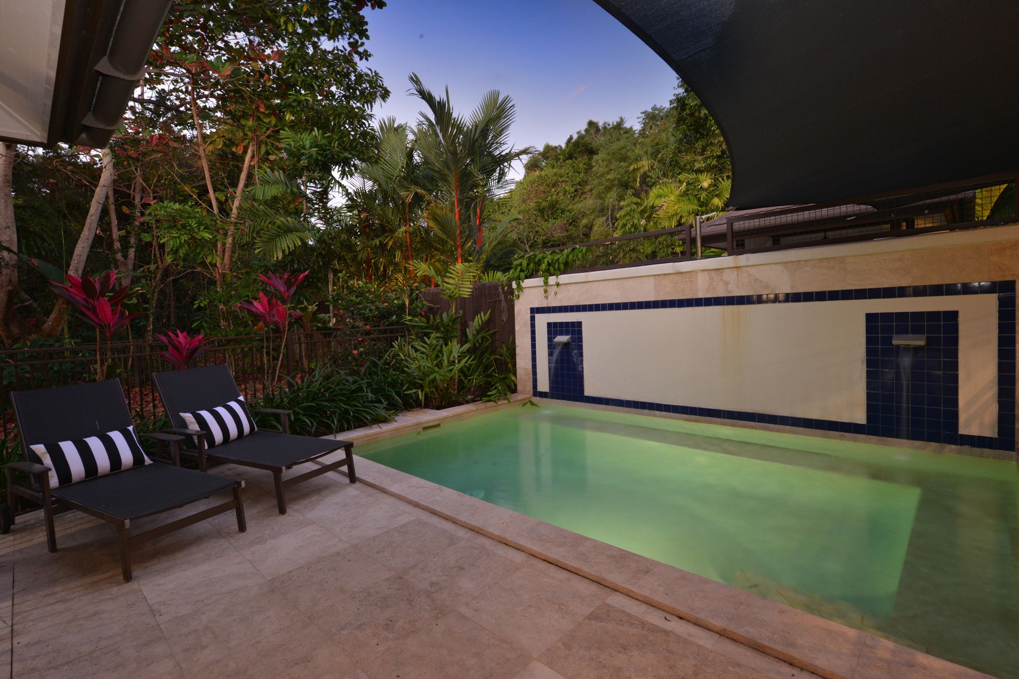 Luxury Private Apartments Sea Temple