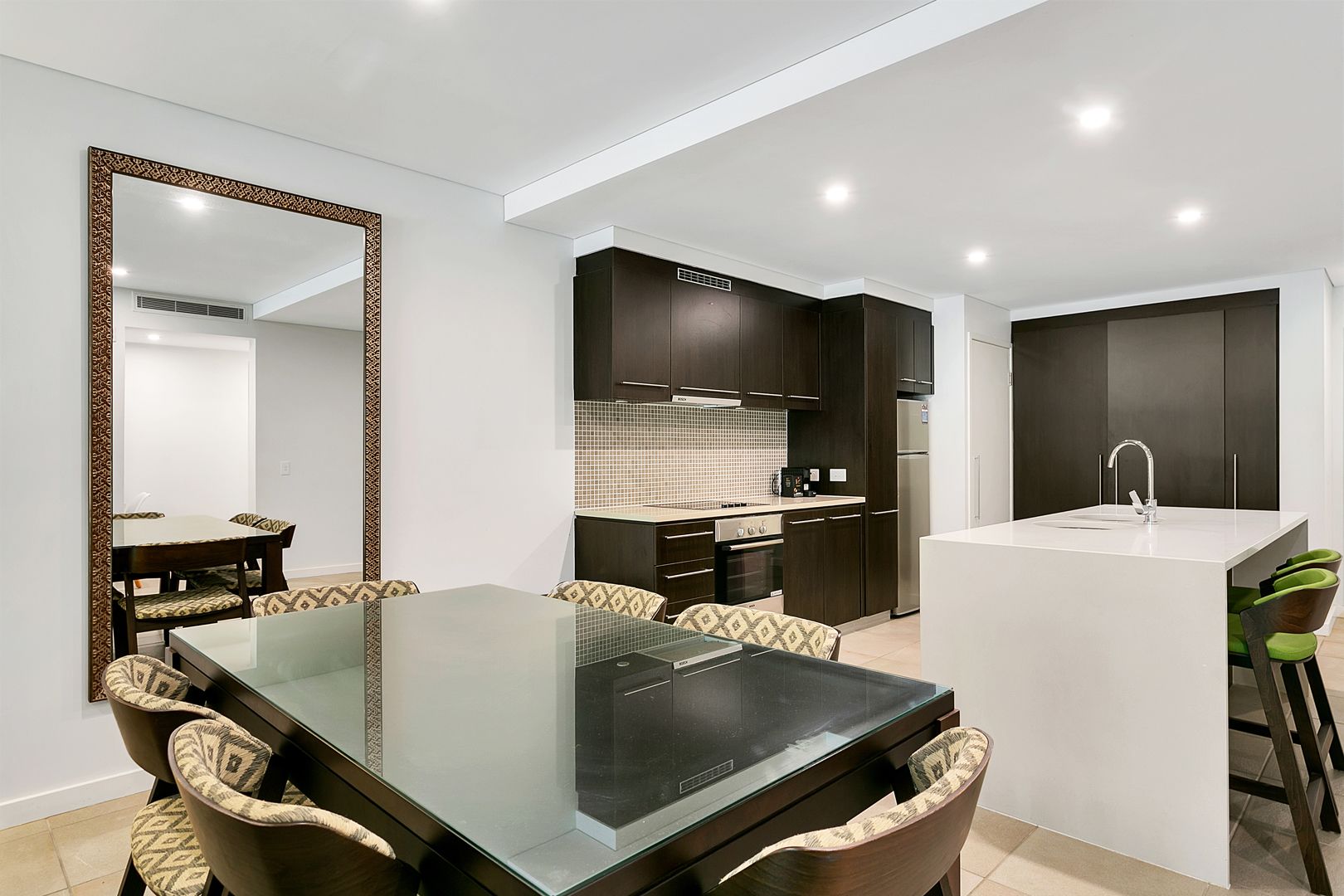 Luxury Private Apartments Sea Temple