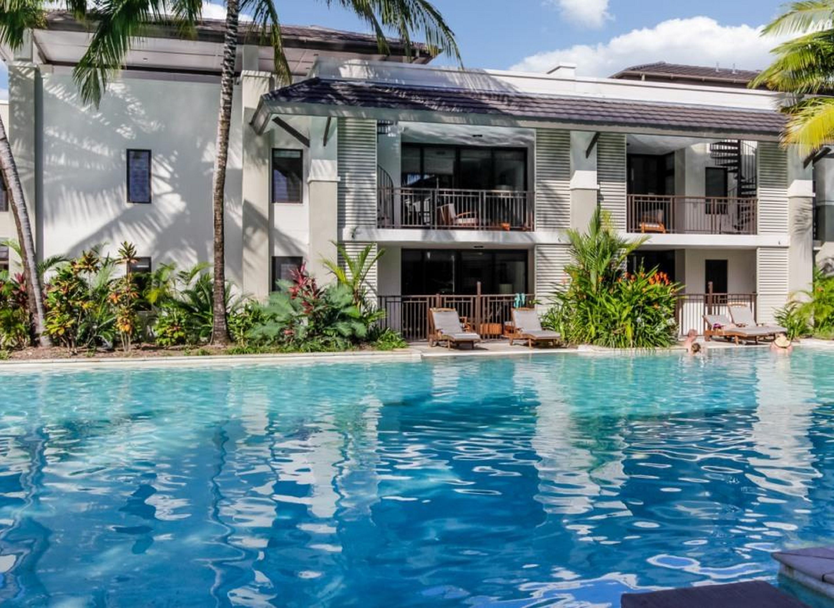 Luxury Private Apartments Sea Temple