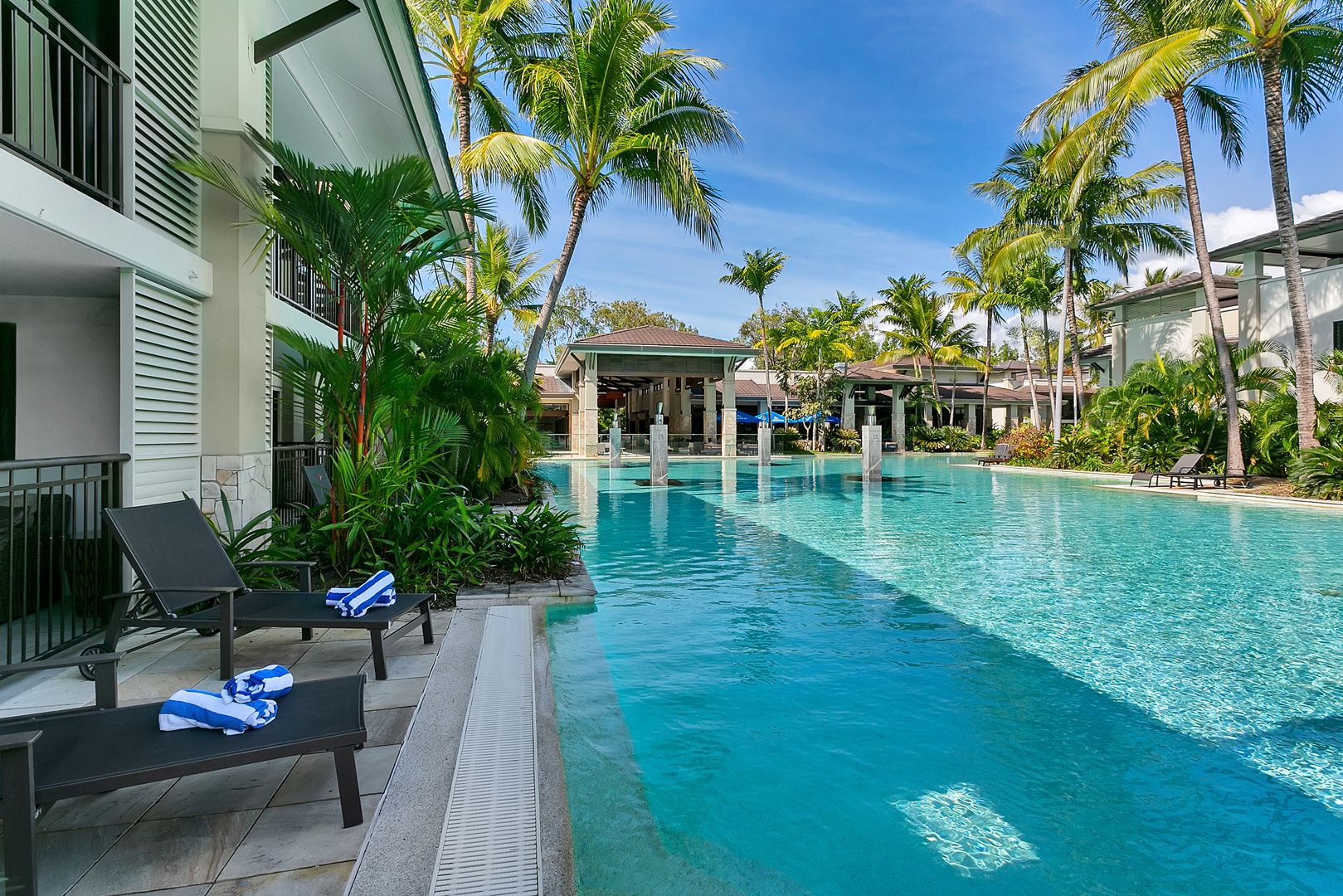 Luxury Private Apartments Sea Temple