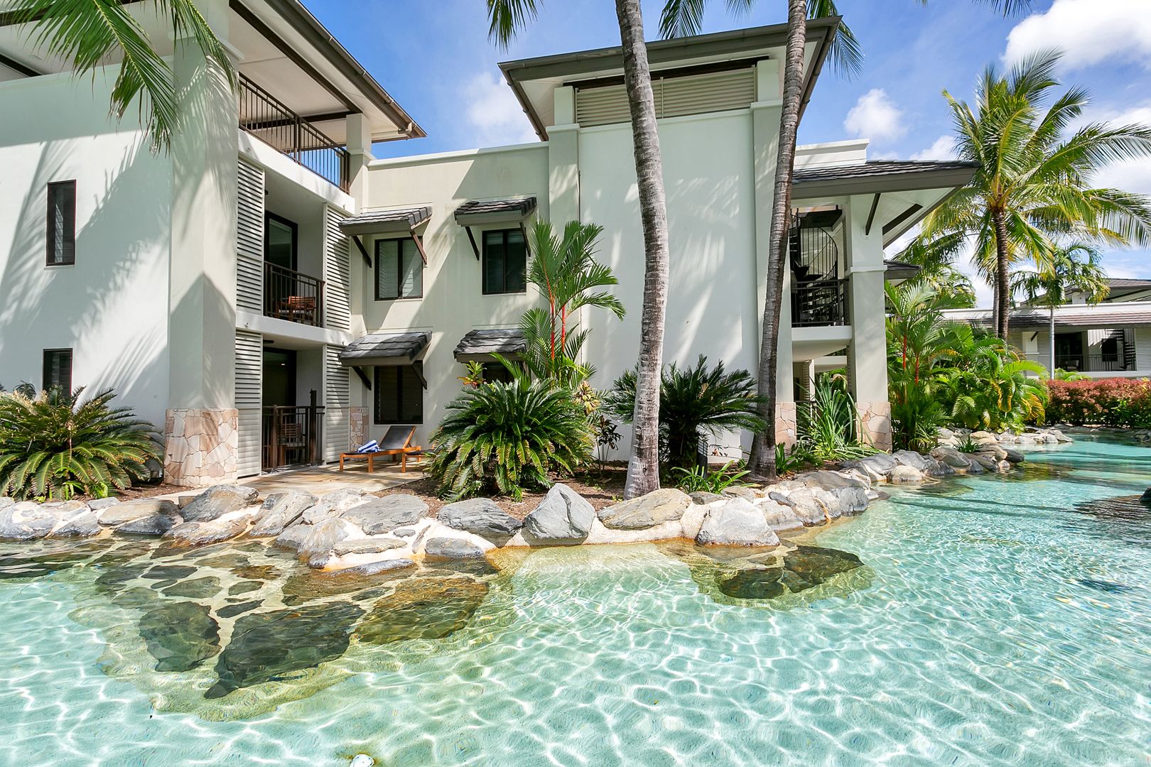 Luxury Private Apartments Sea Temple