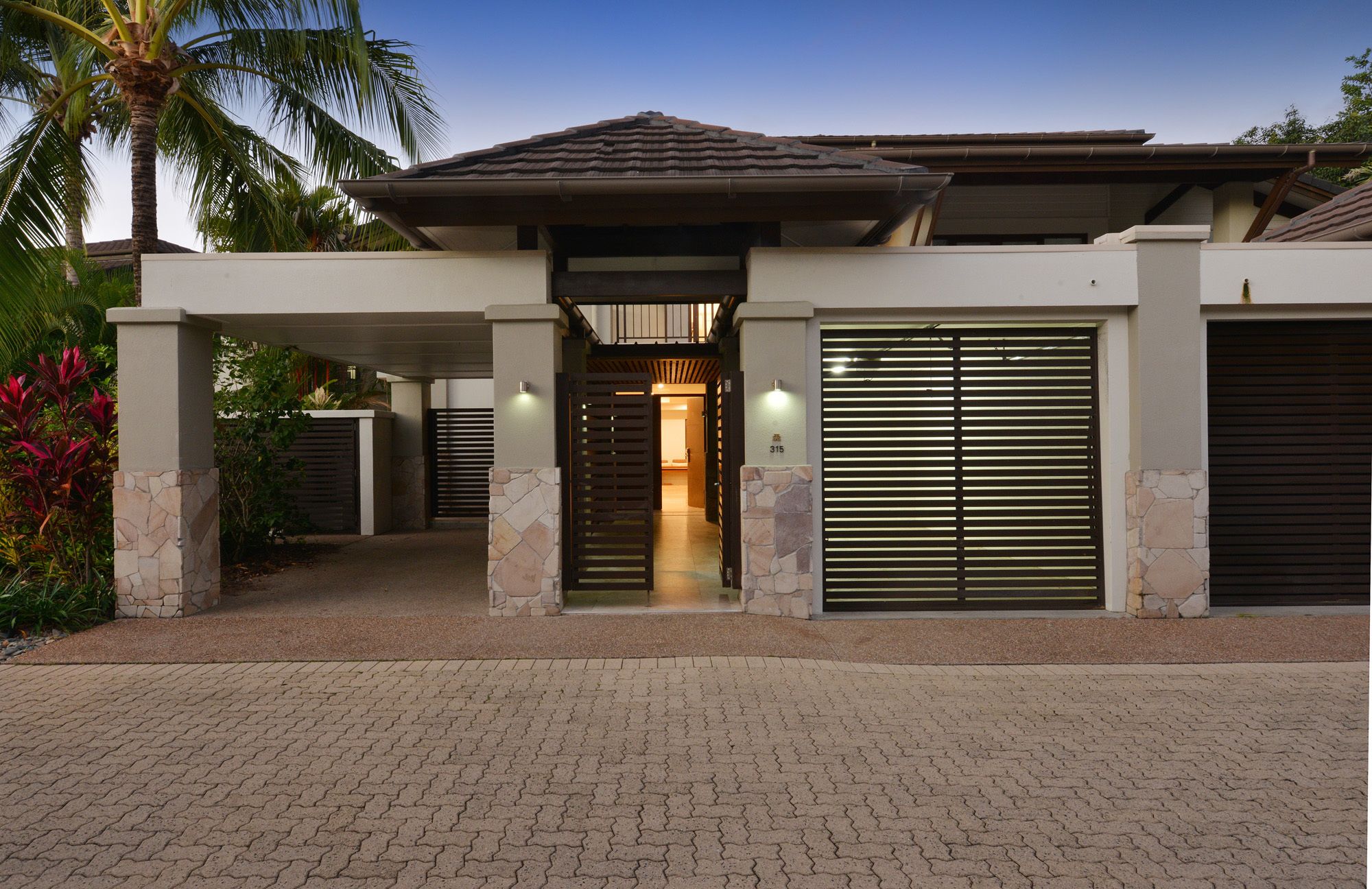 Luxury Private Apartments Sea Temple