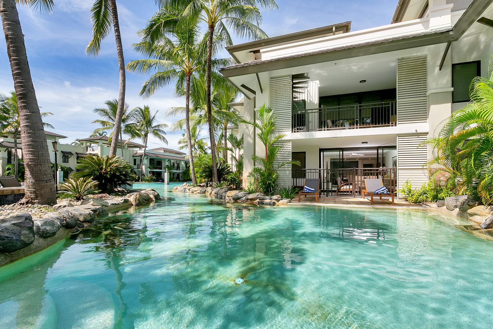 Luxury Private Apartments Sea Temple