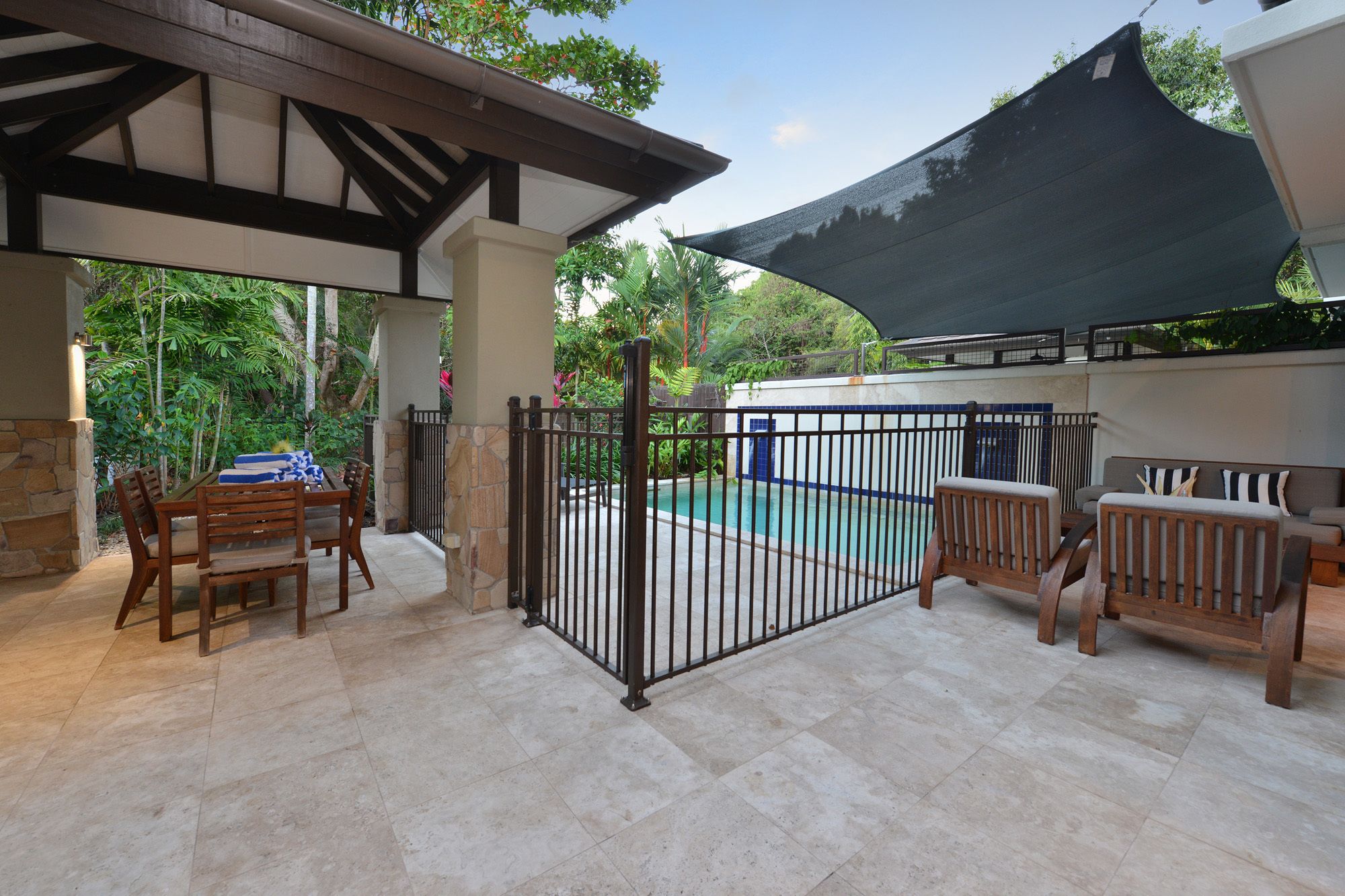 Luxury Private Apartments Sea Temple