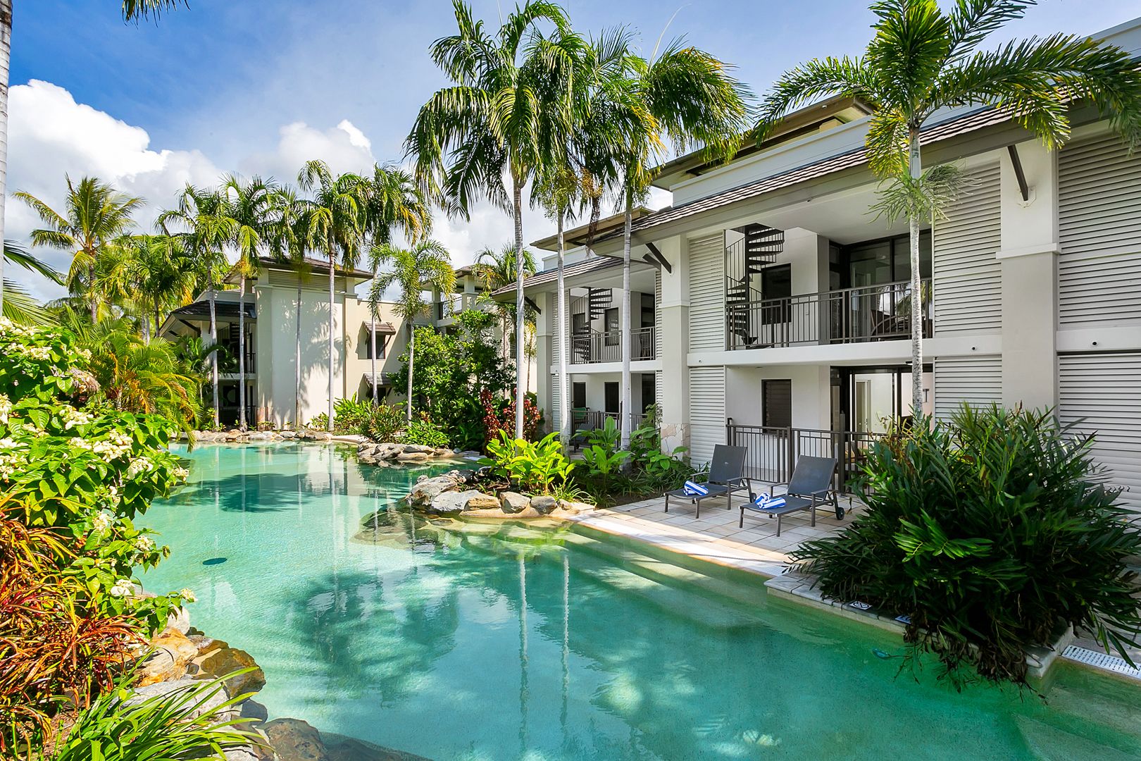 Luxury Private Apartments Sea Temple