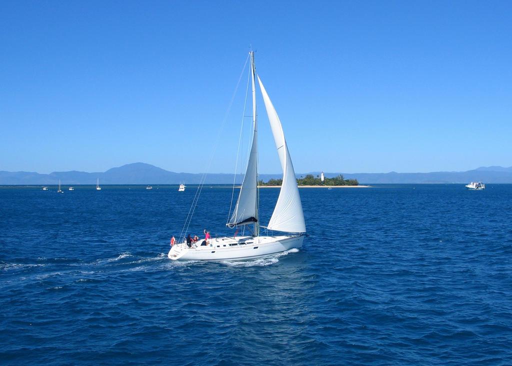 Martinique On Macrossan
