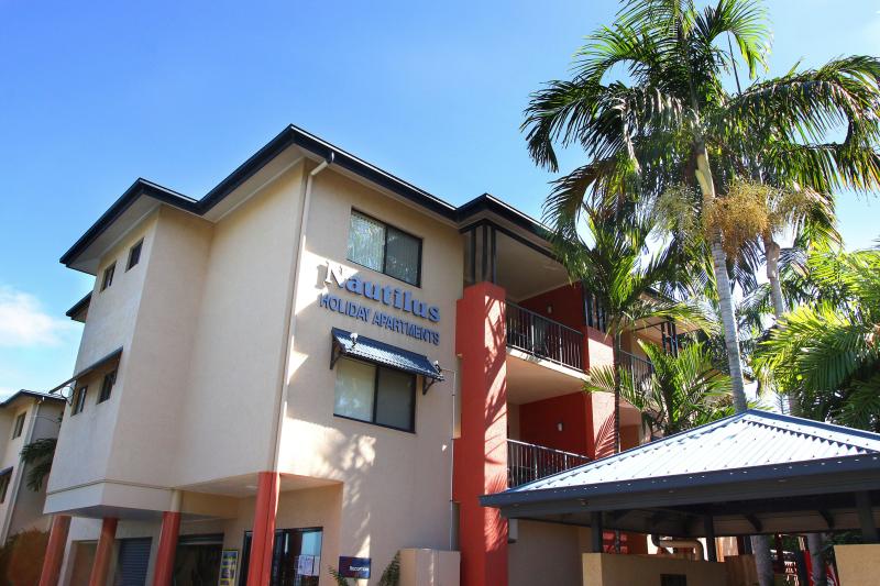 Nautilus Holiday Apartments