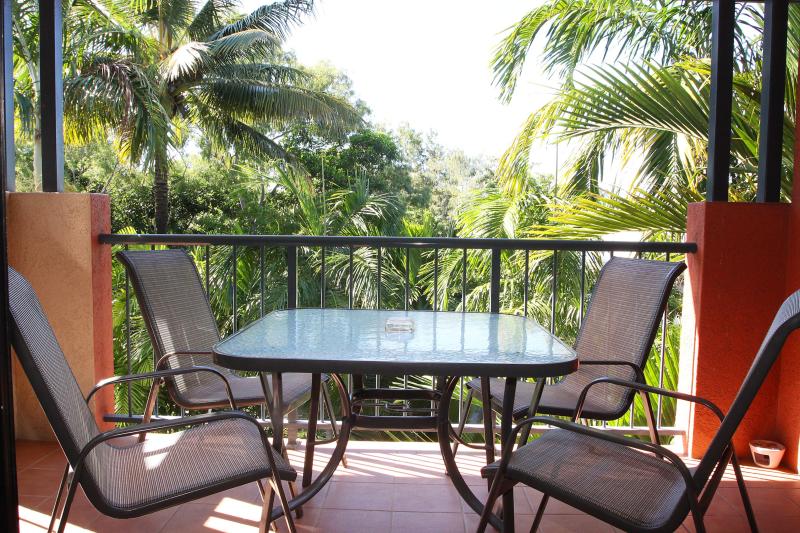 Nautilus Holiday Apartments