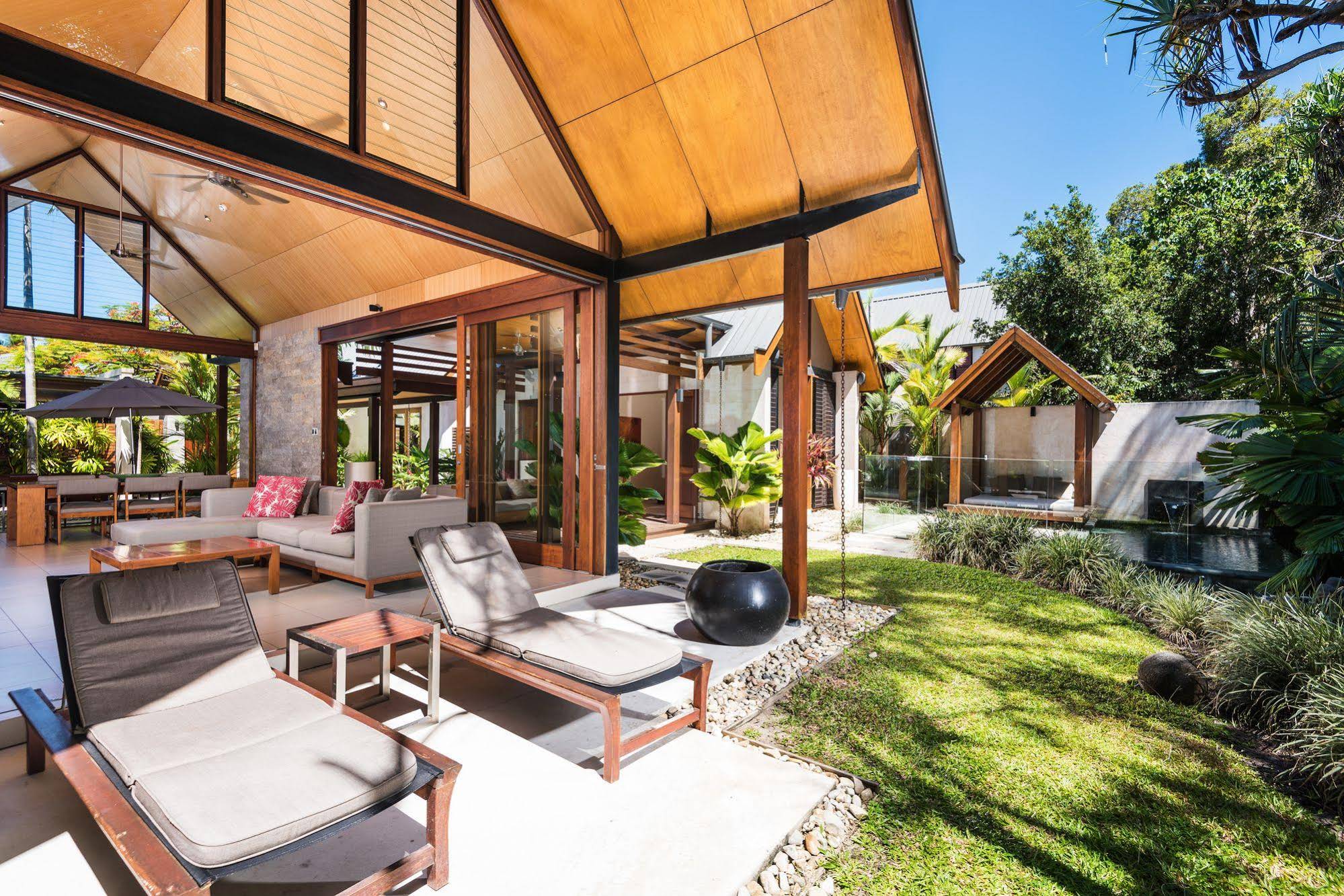 Niramaya Villas & Spa