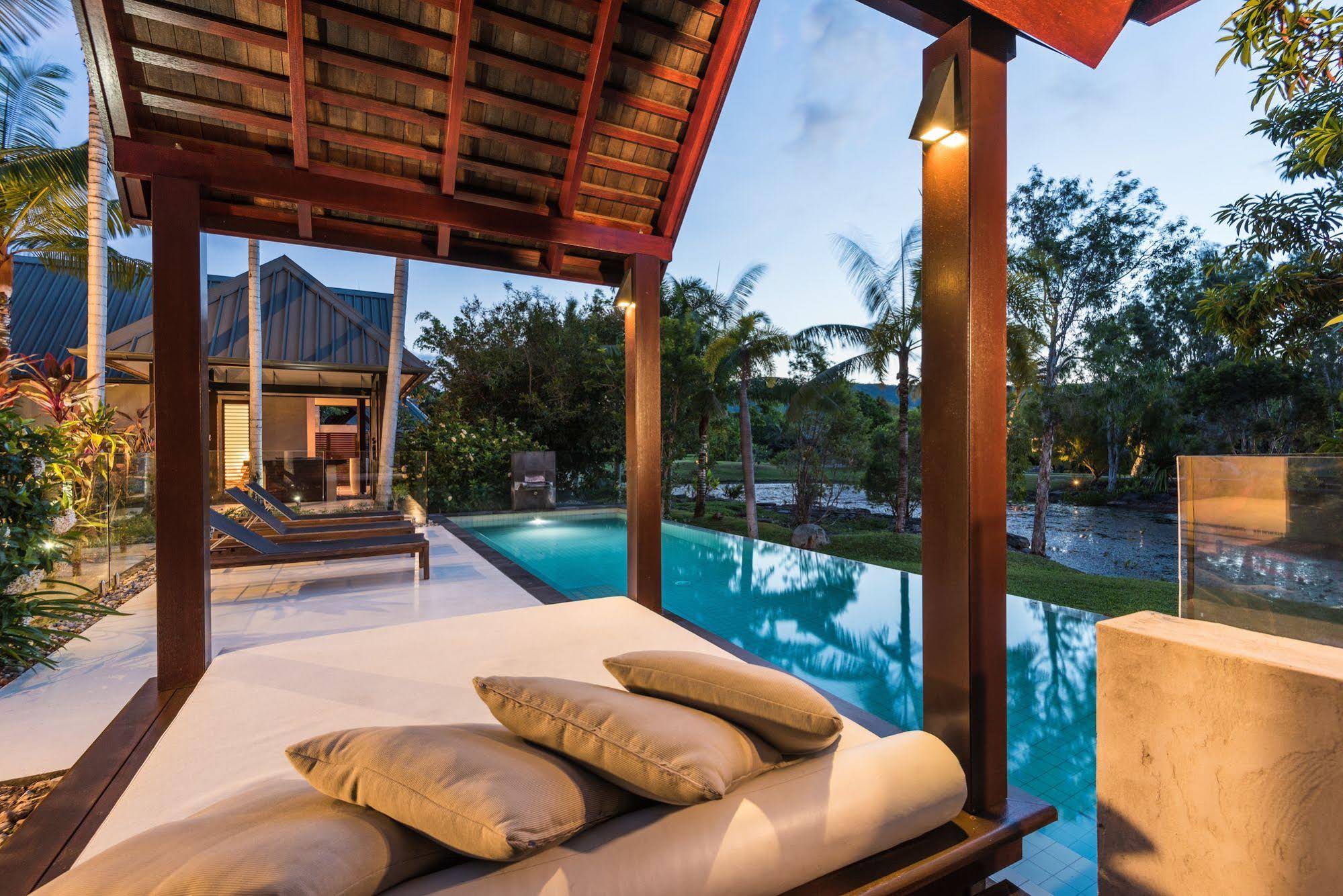 Niramaya Villas & Spa